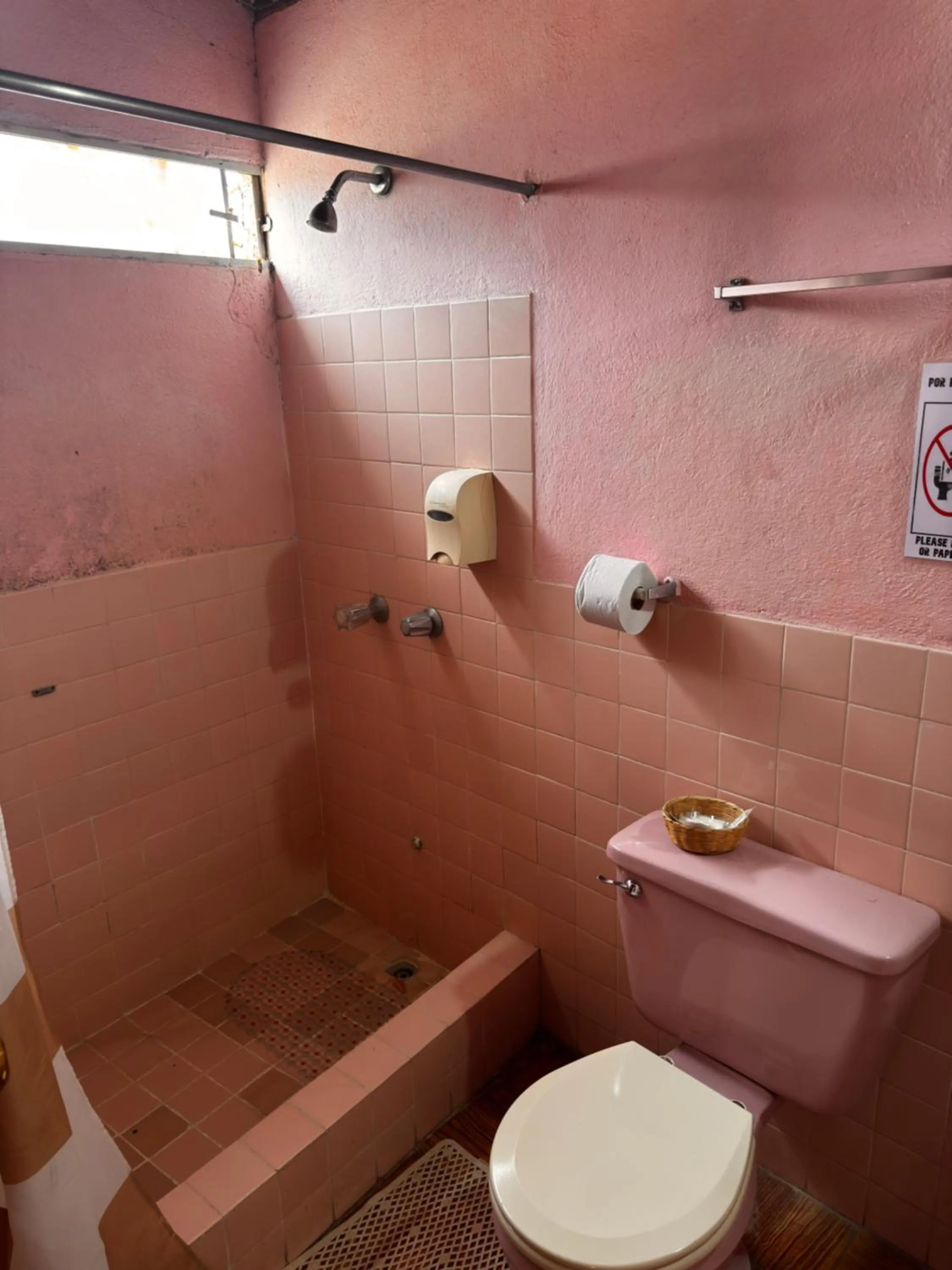 Shower in Hotel Hanna Resort