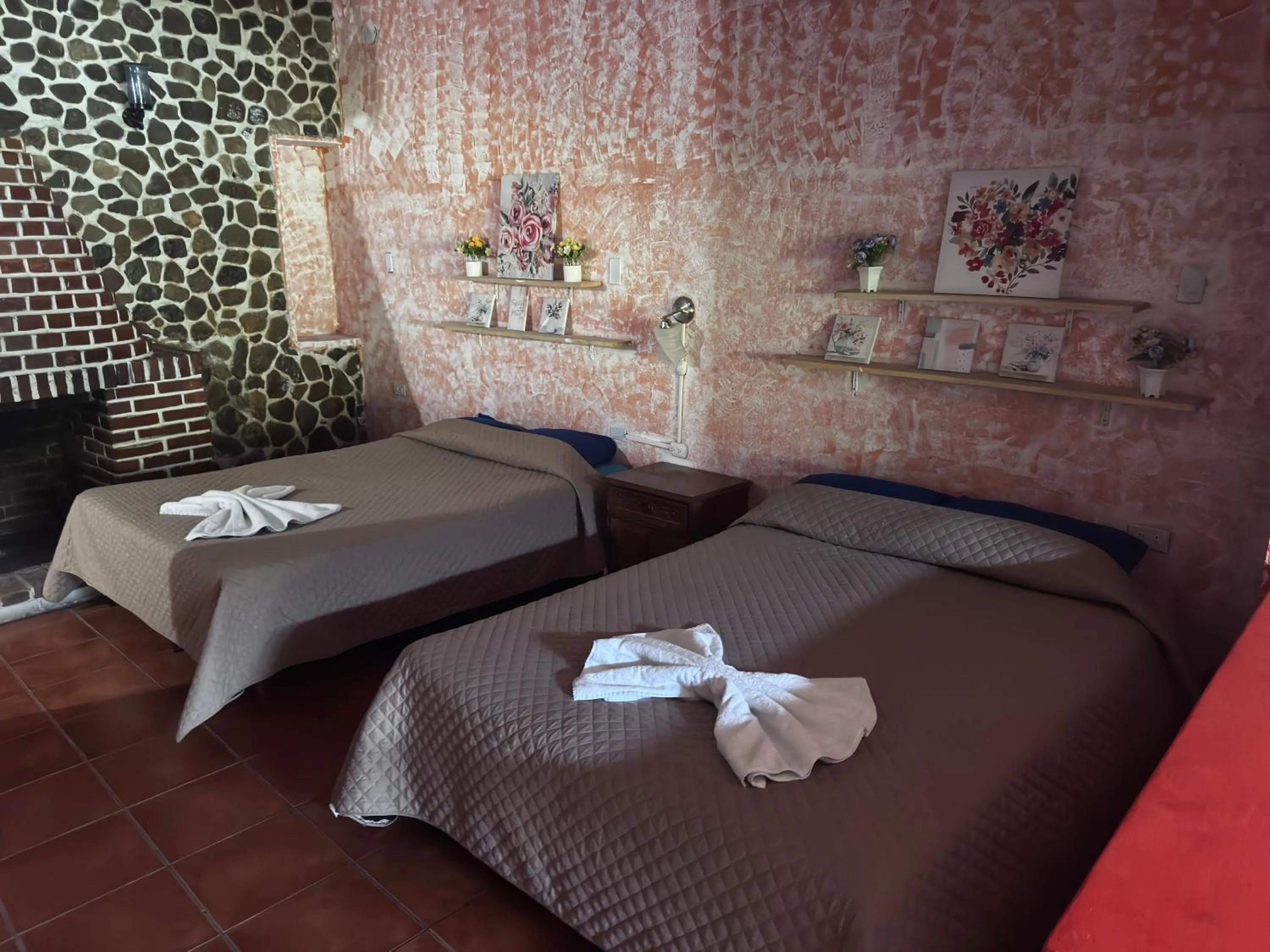 Bedroom, Bed in Hotel Hanna Resort