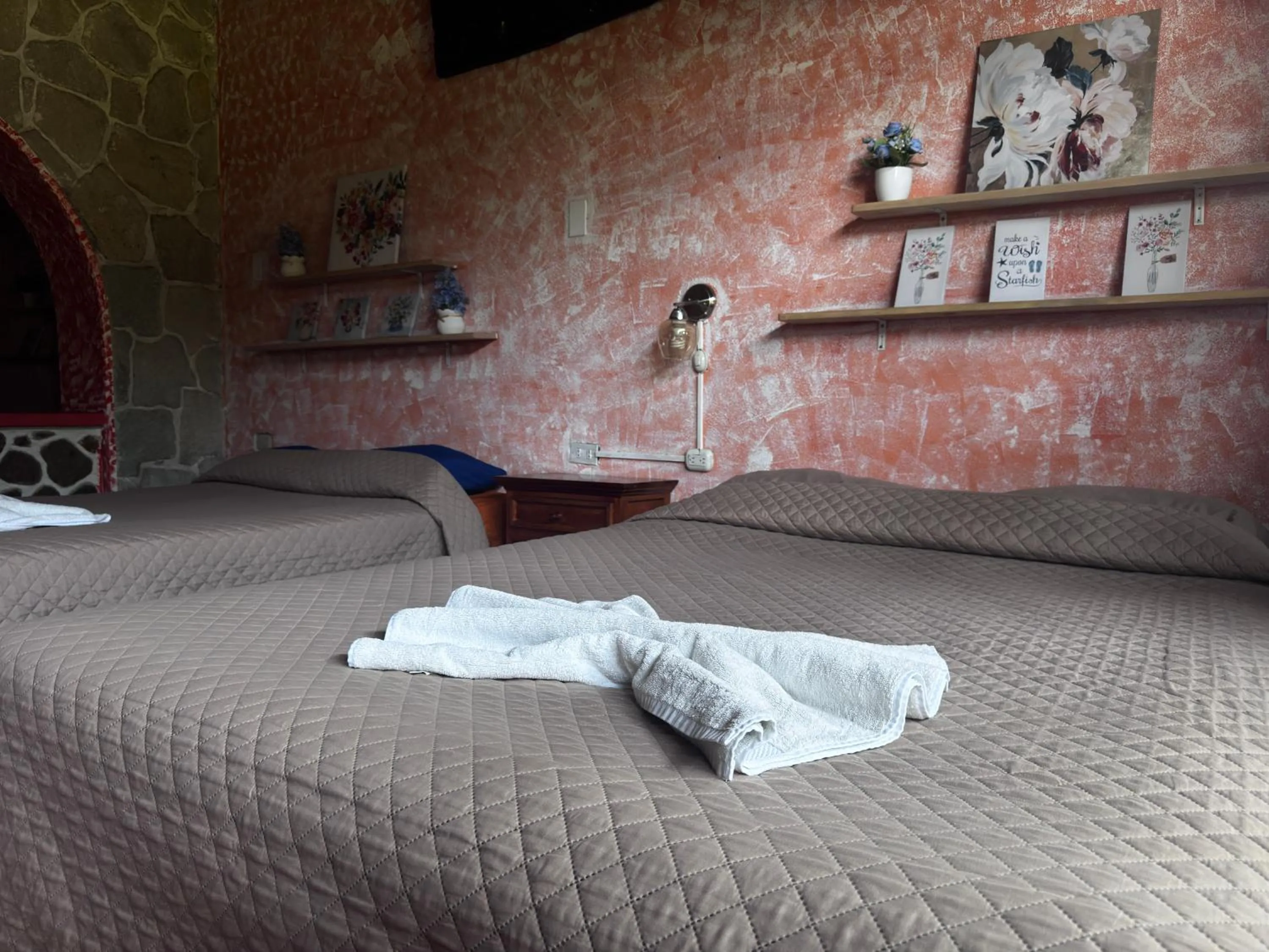 Bedroom, Bed in Hotel Hanna Resort