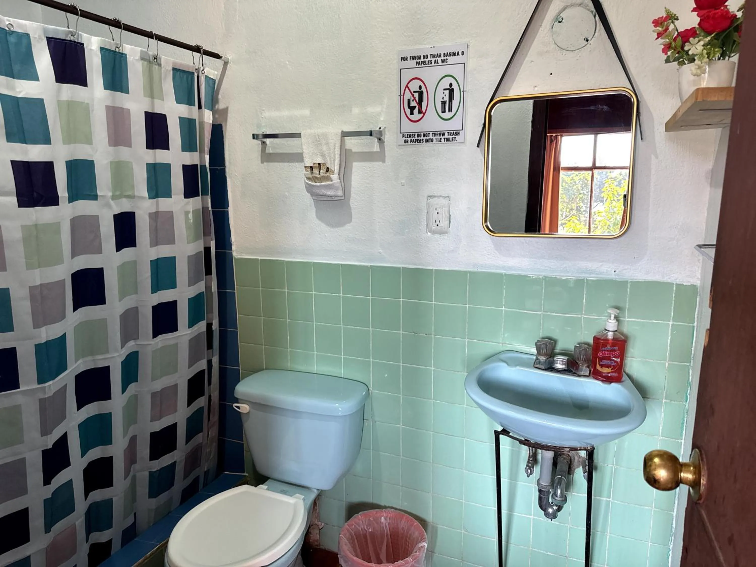 Shower in Hotel Hanna Resort