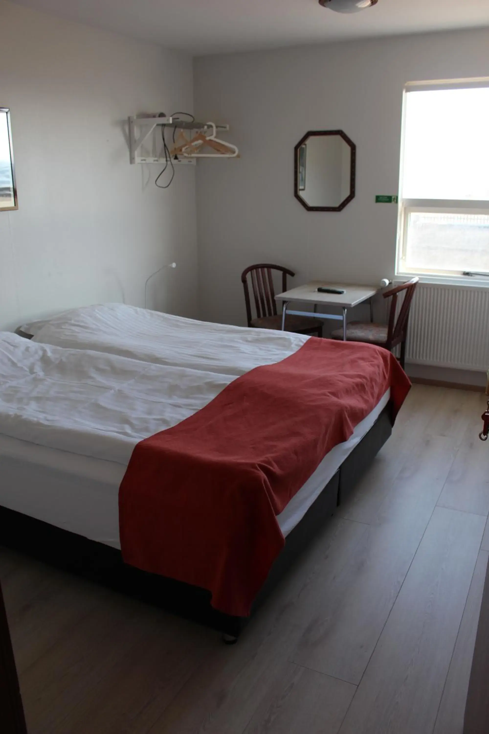 Twin Room with Bath in Sunnuberg Guesthouse Twin Room with Bath in Sunnuberg Guesthouse