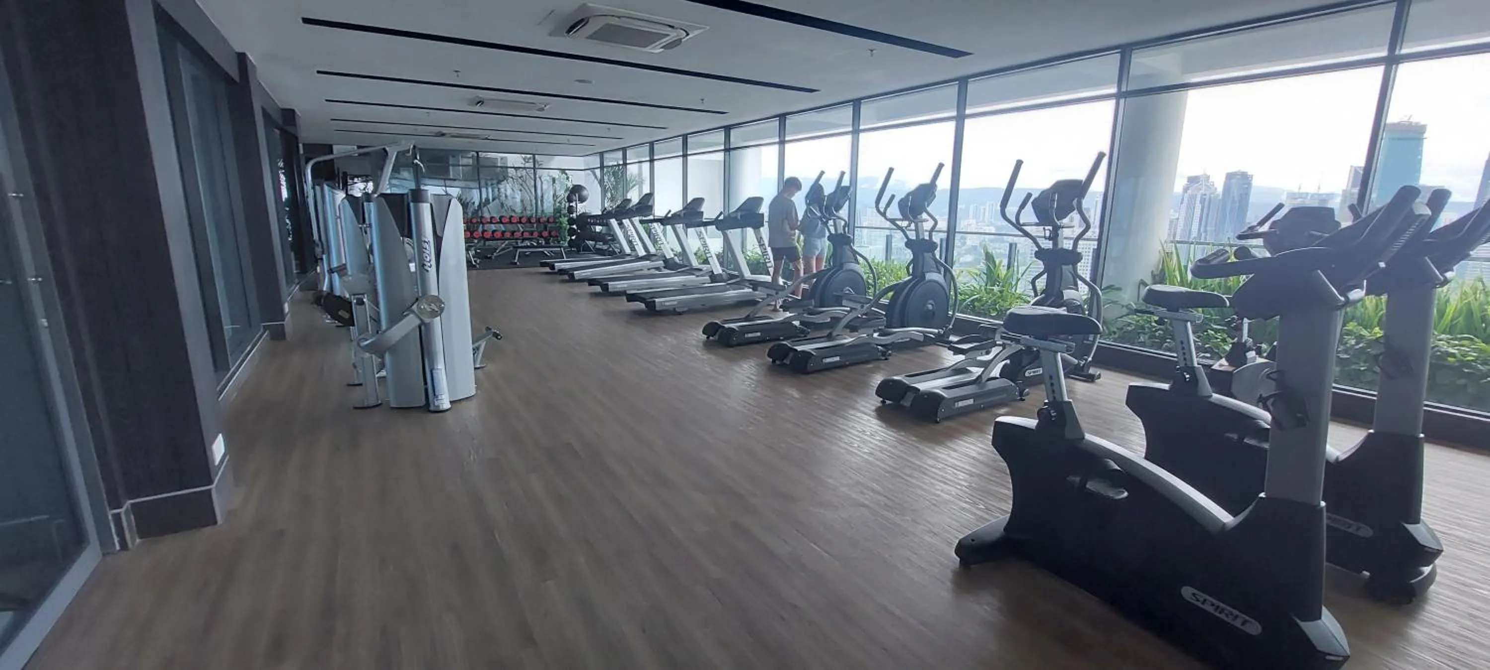 Fitness centre/facilities in The Colony By Infinitum Flixses