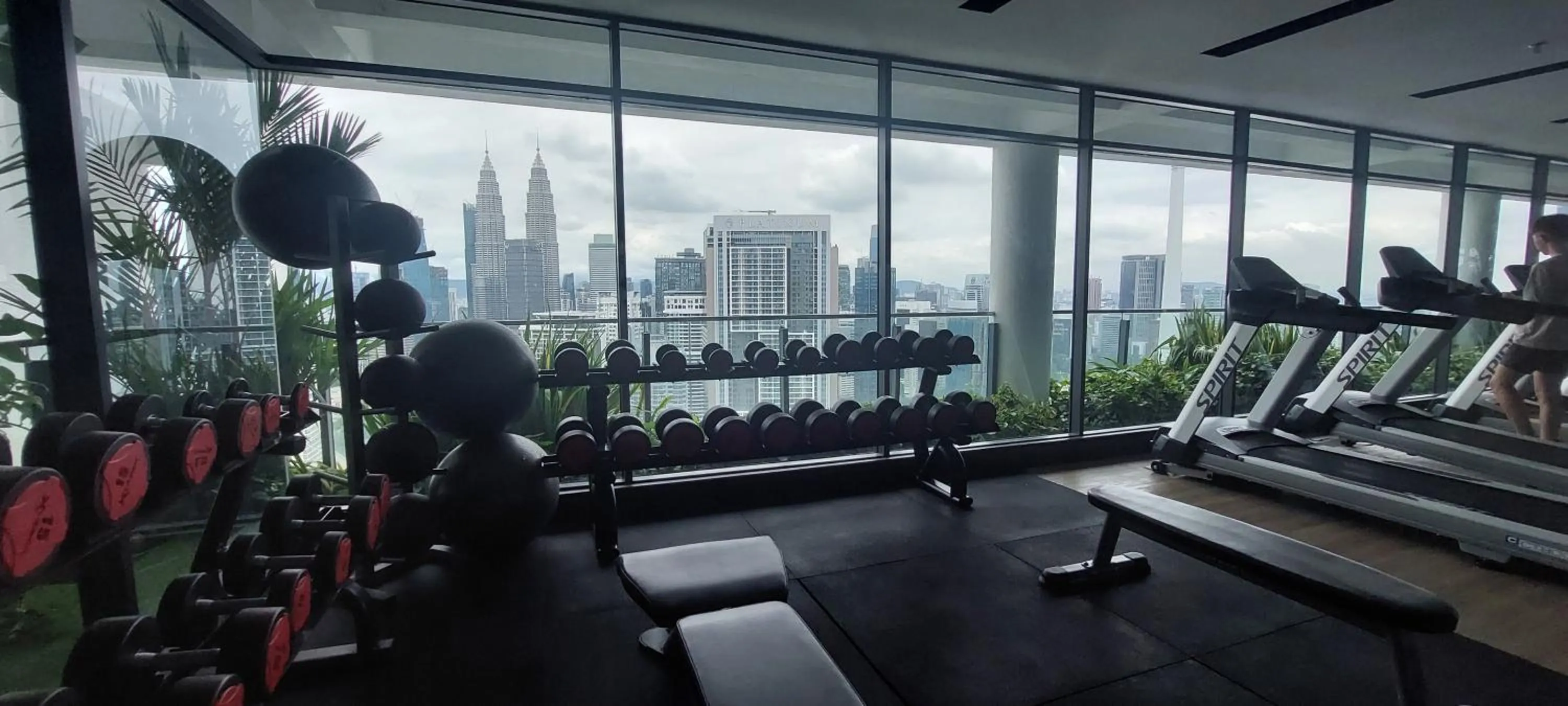 Fitness centre/facilities in The Colony By Infinitum Flixses