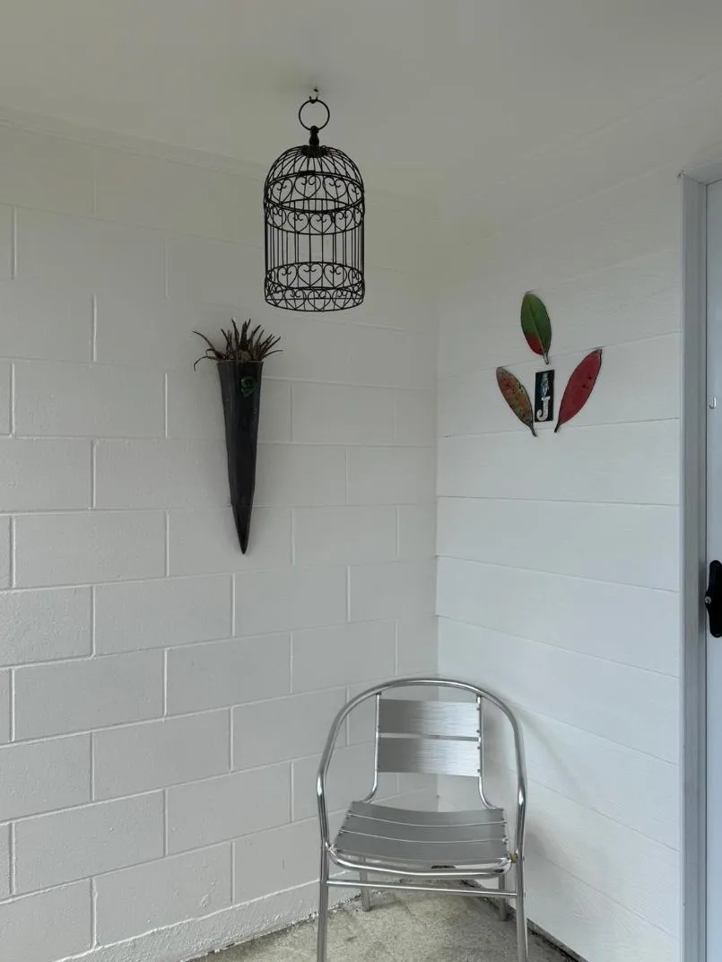 Facade/entrance, Bed in Te Mahia Bay Resort