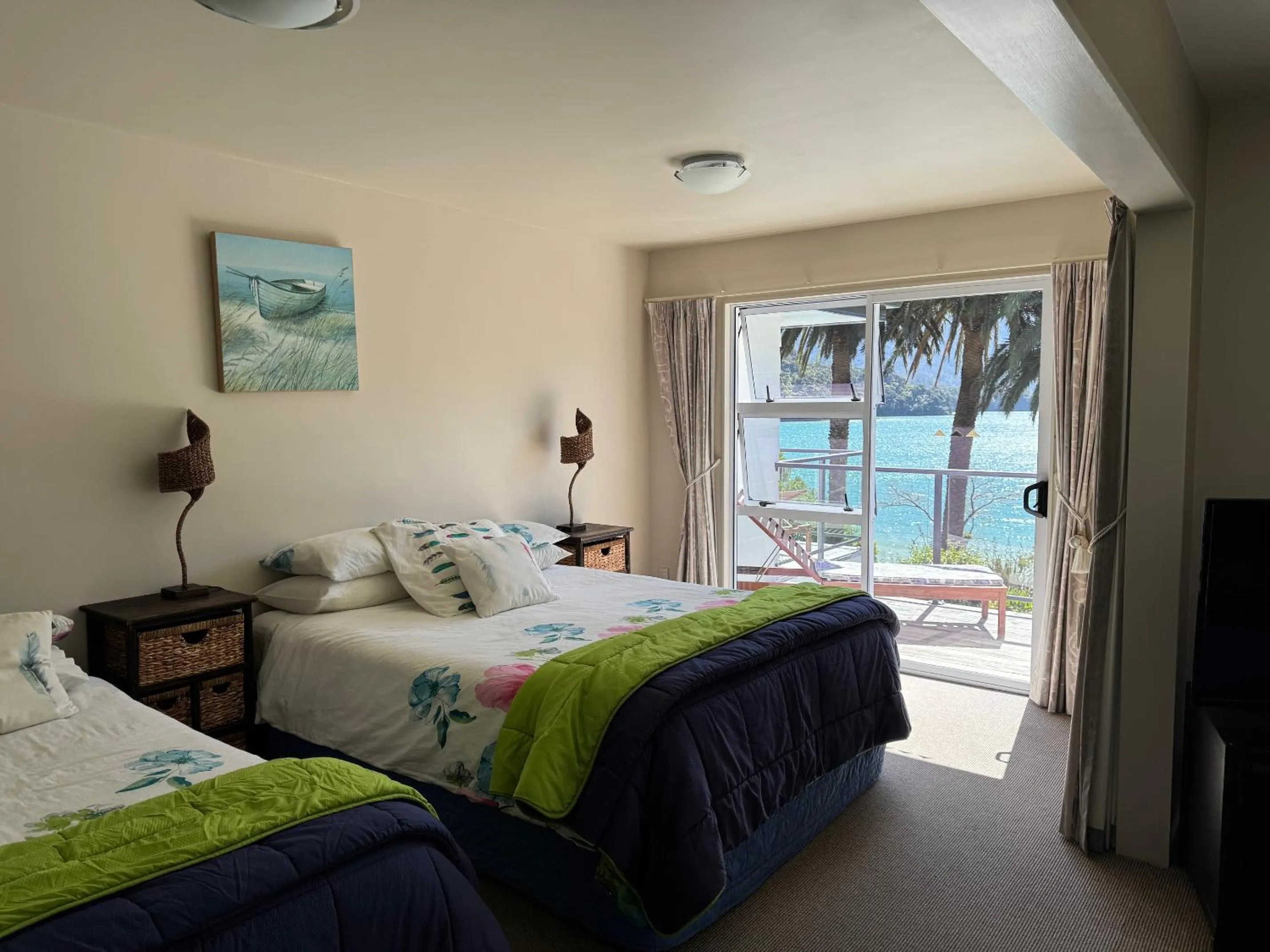 Bedroom, Bed in Te Mahia Bay Resort