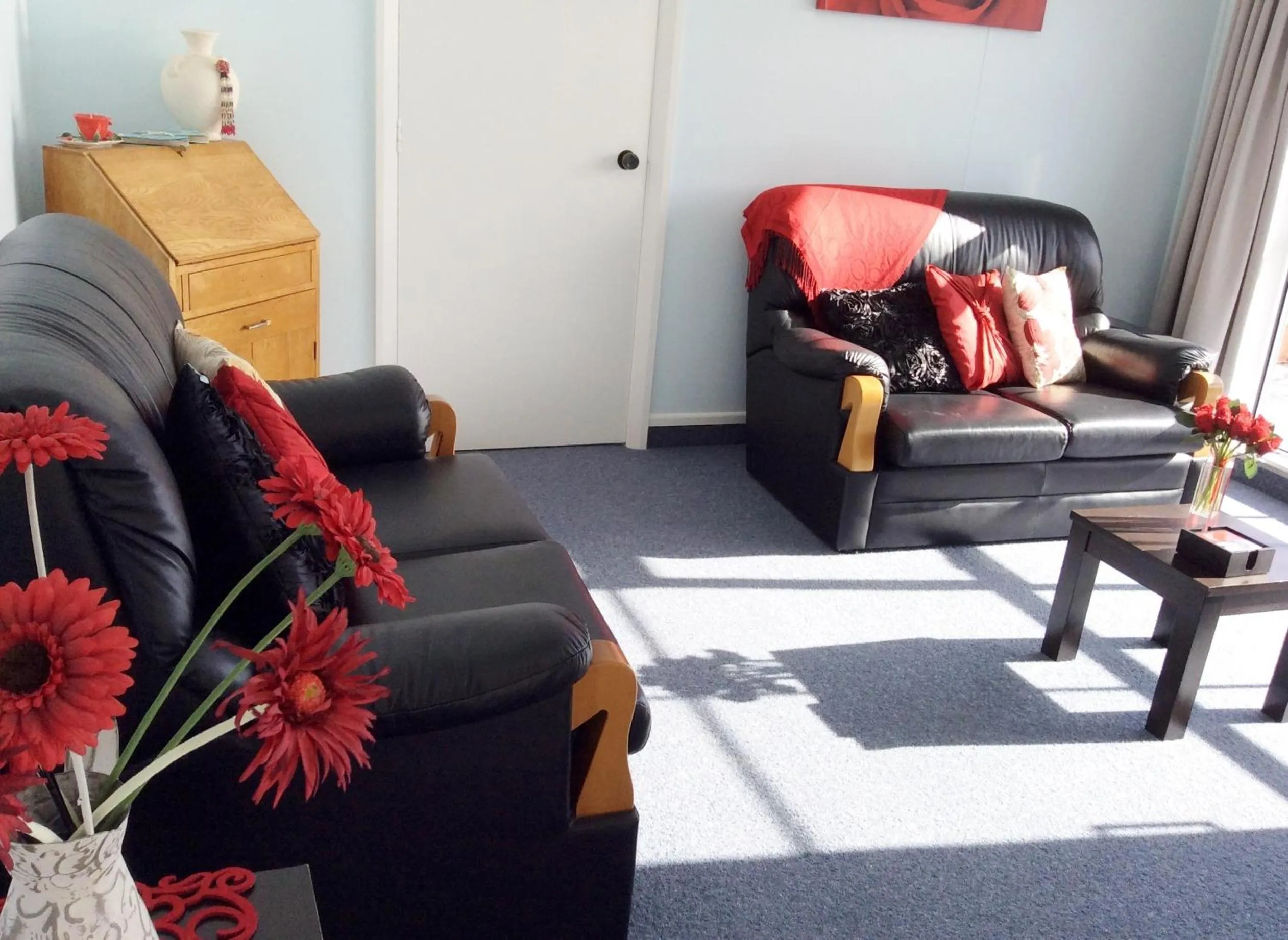 Living room in Te Mahia Bay Resort