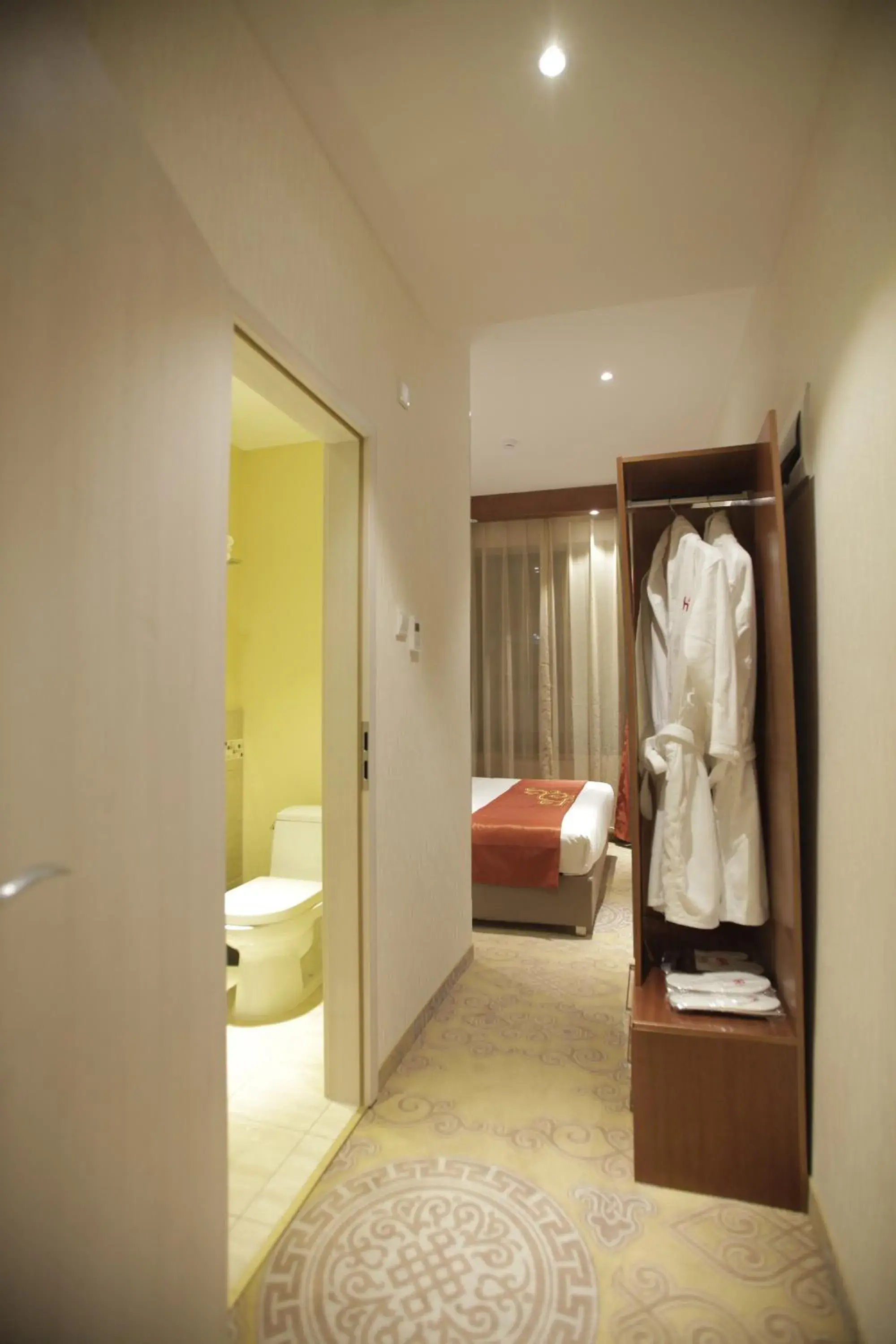 Family Suite - single occupancy in H9 Hotel Nine Ulaanbaatar Family Suite - single occupancy in H9 Hotel Nine Ulaanbaatar