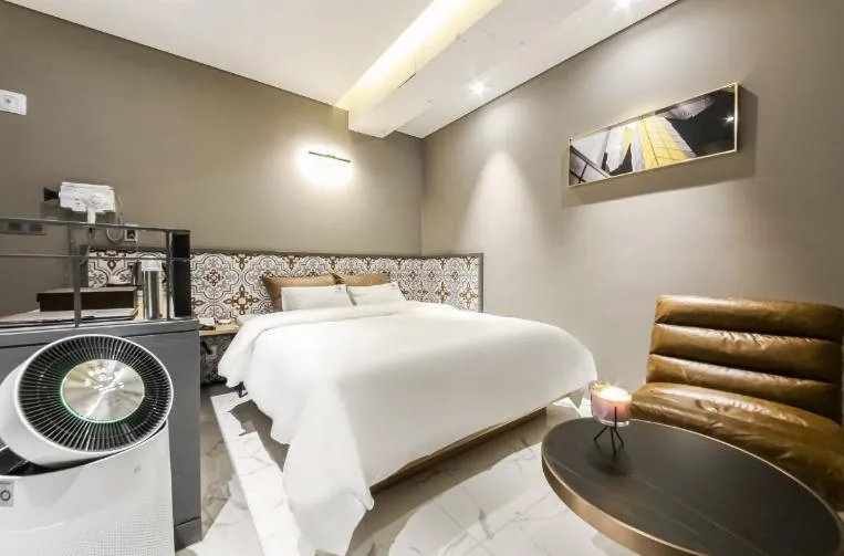 Bed in Awesome Boutique Hotel