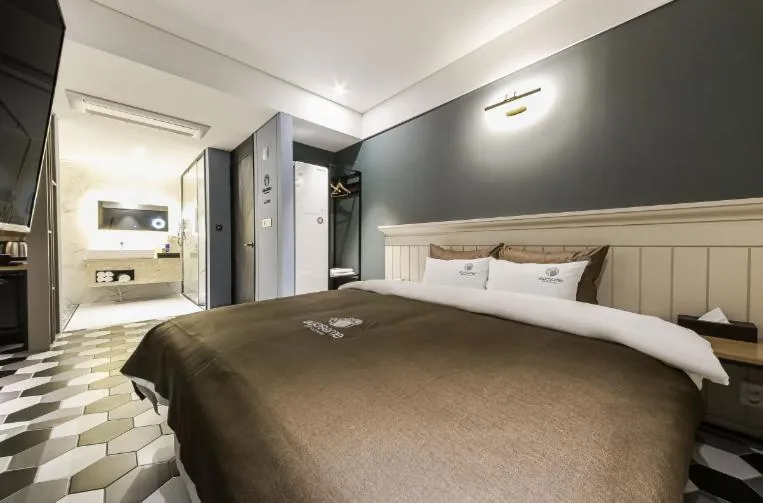 Bed in Awesome Boutique Hotel