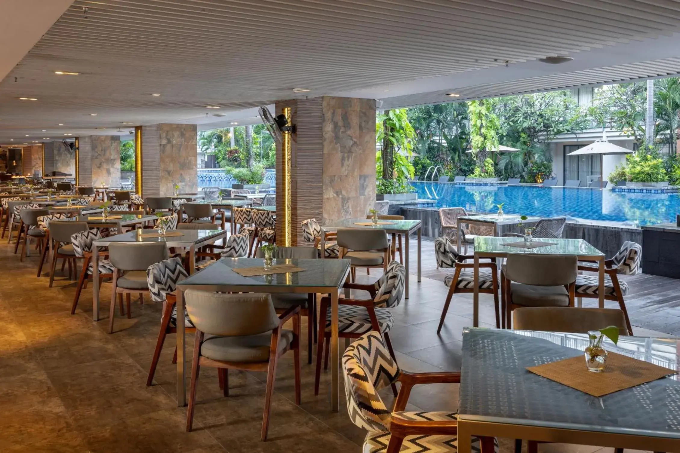 Restaurant/places to eat in Anathera Resort Kuta Restaurant/places to eat in Anathera Resort Kuta