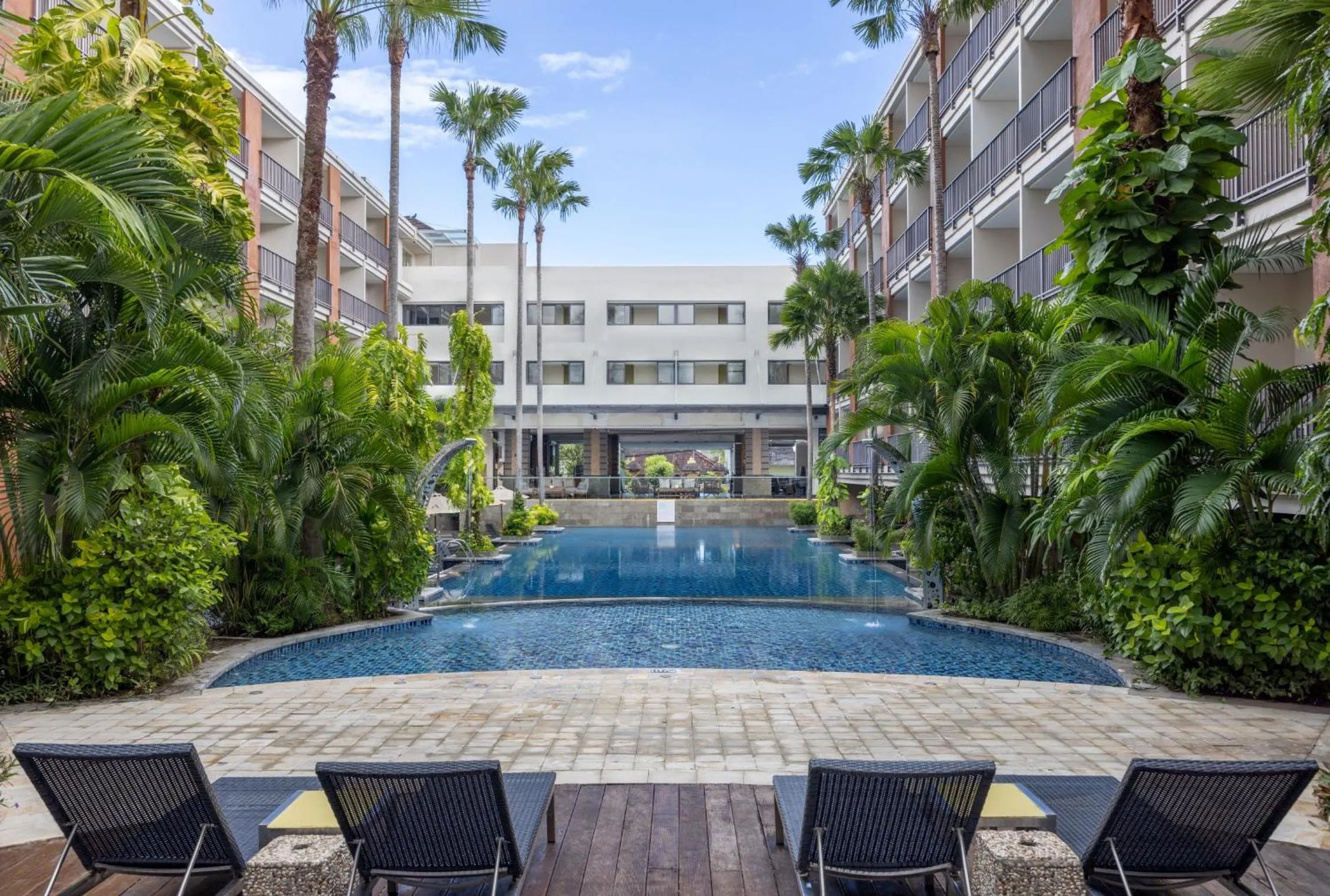 Swimming pool in Anathera Resort Kuta