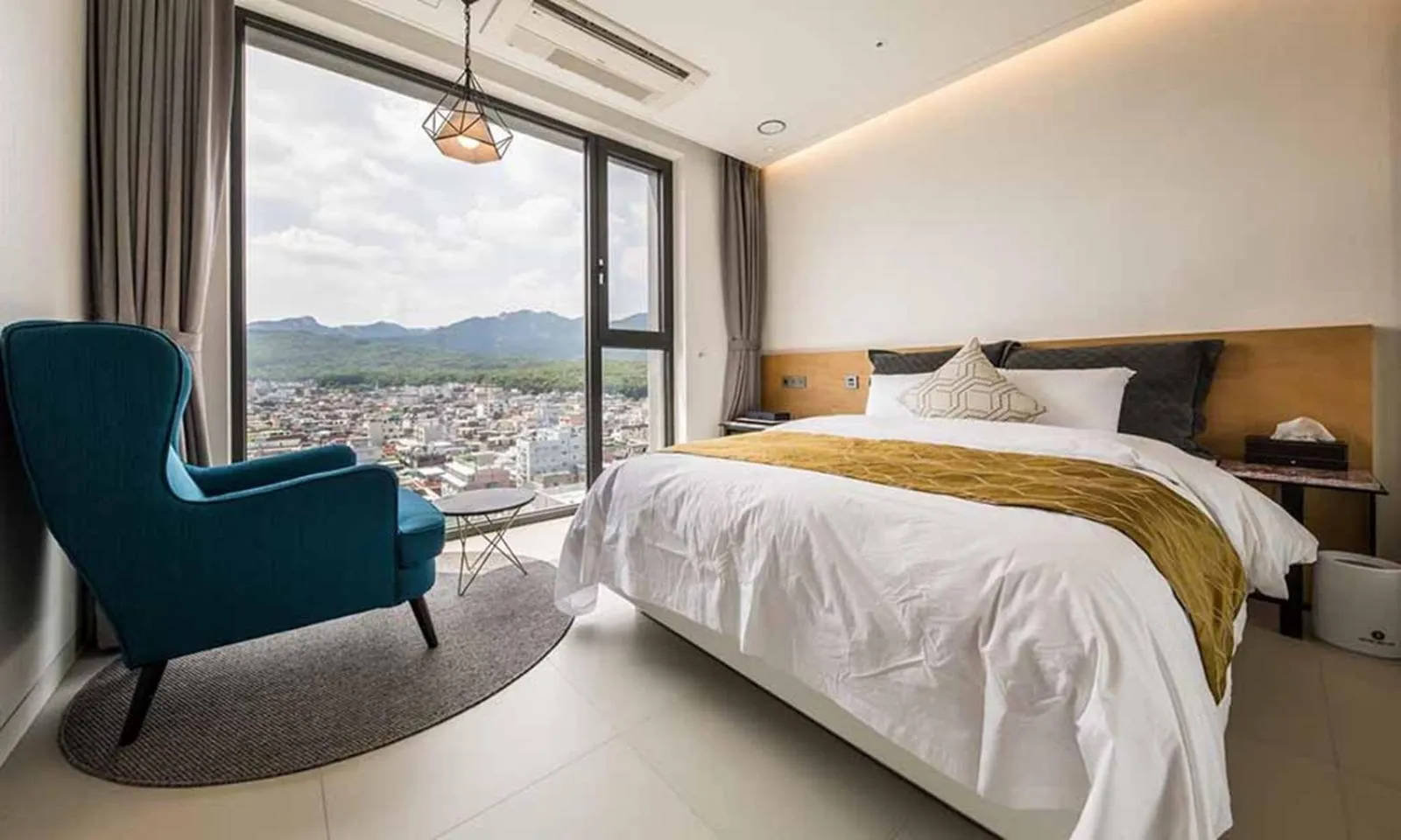 Bed in Dobong Hotel Bay204