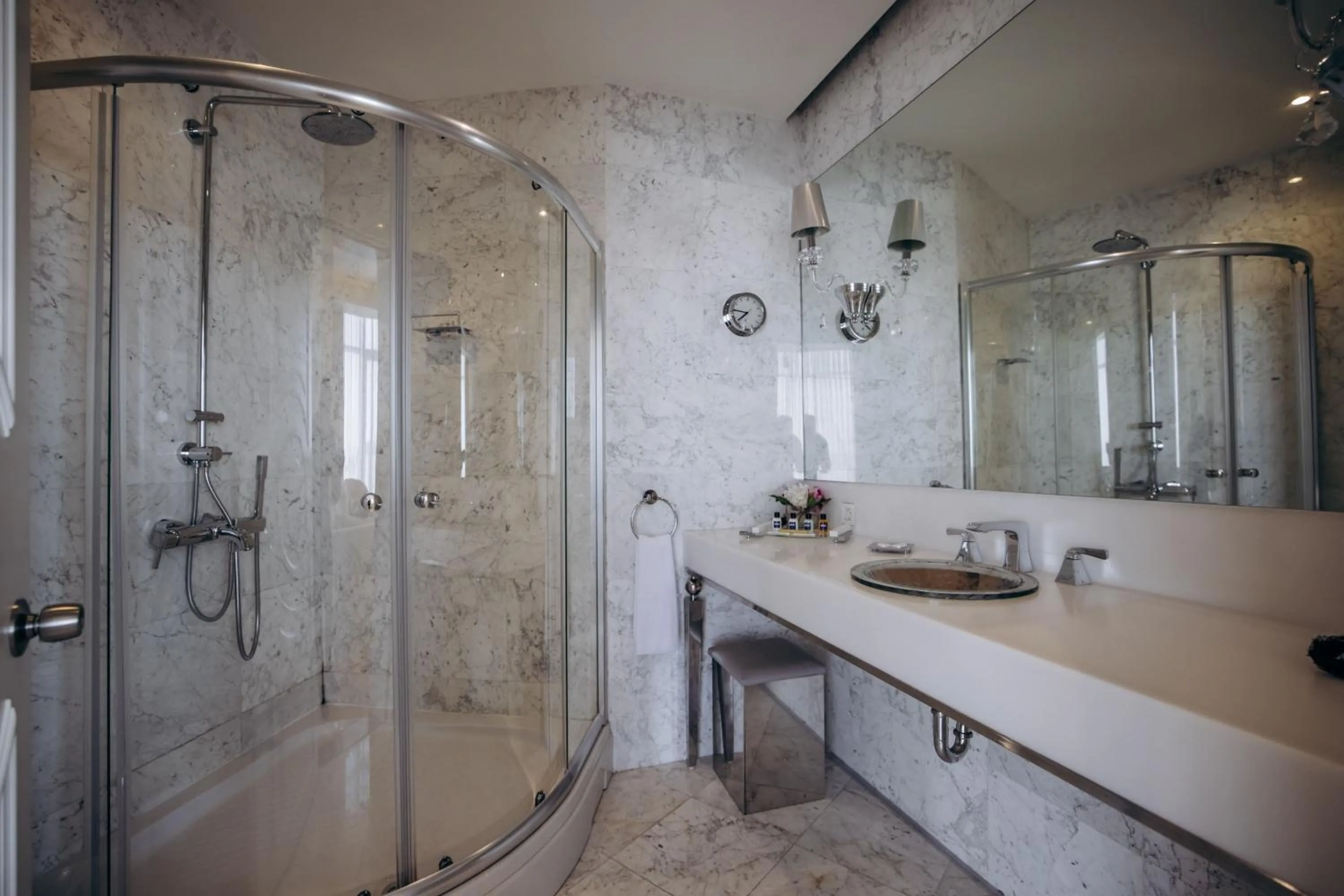 Bathroom in Sahil Hotel Baku