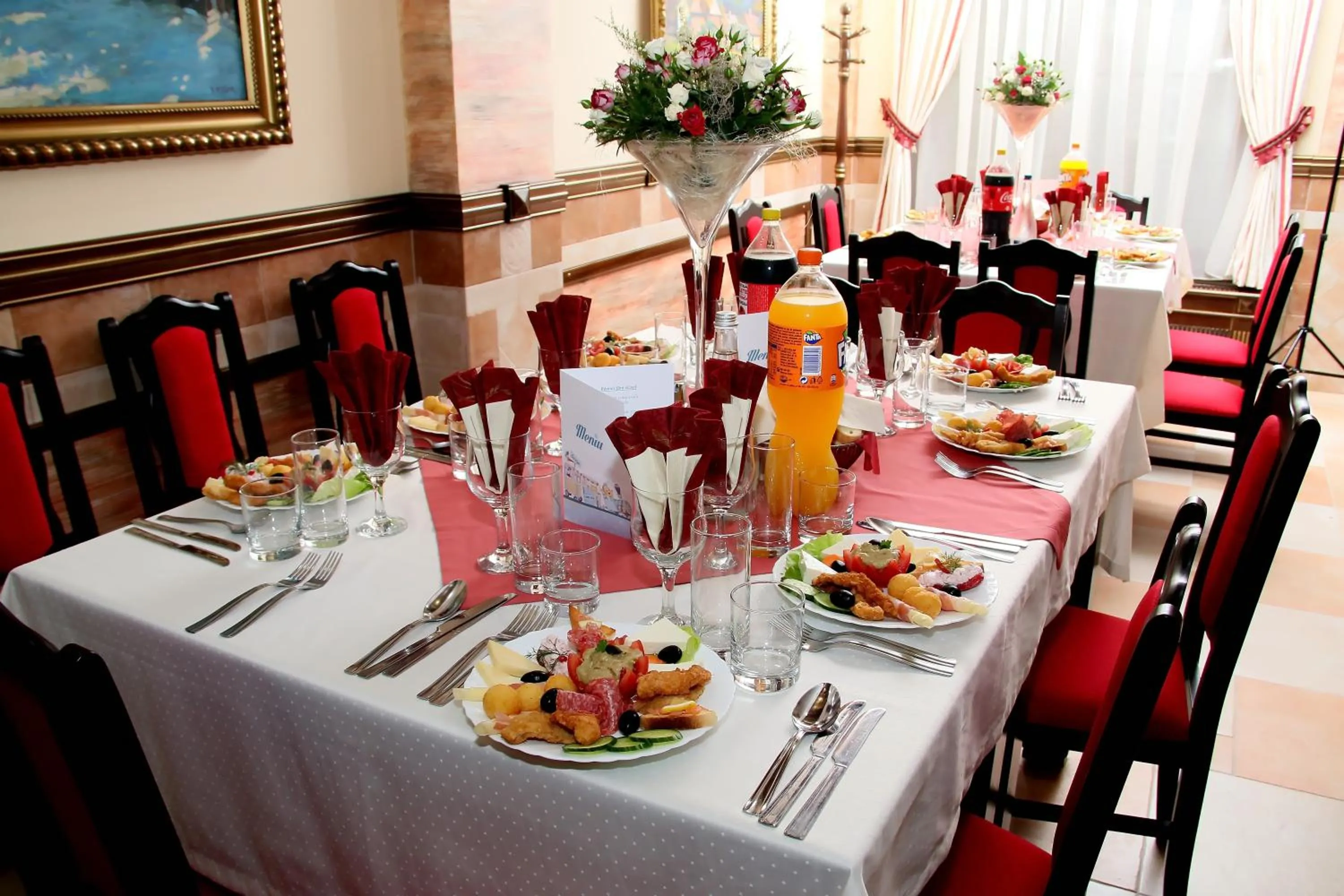 Restaurant/places to eat in Hotel Exclusiv