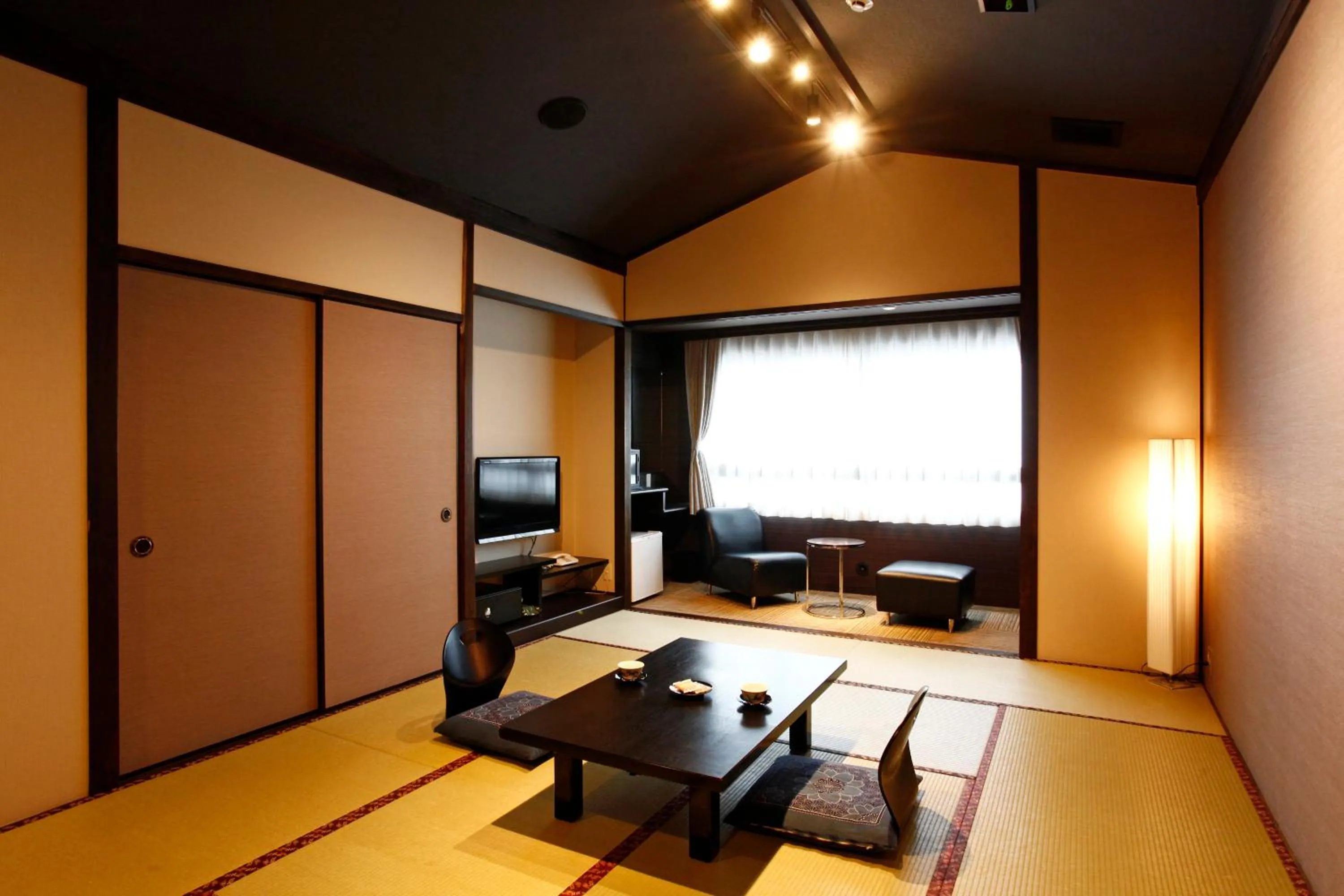 Hotel Shosenkaku Romankan