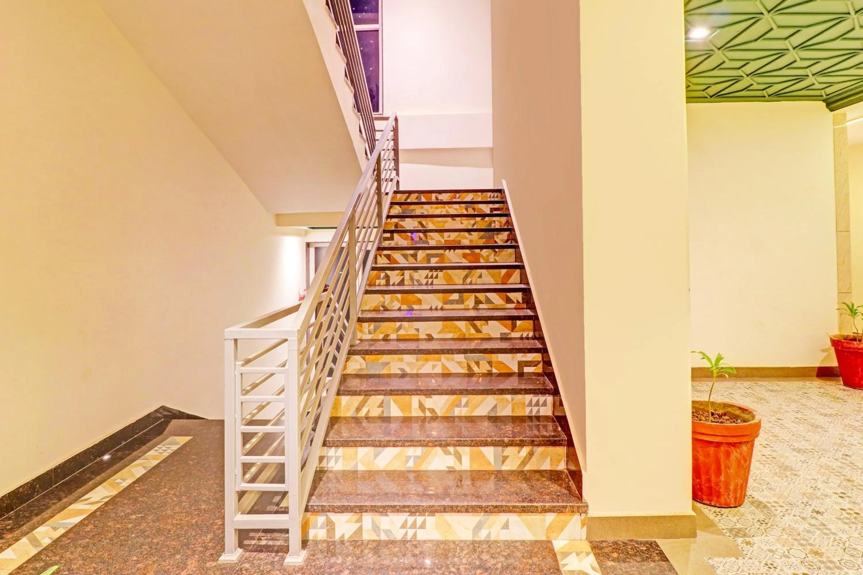 Lobby or reception in Super Townhouse Patel Nagar Near Saharanpur Chowk Dehradun