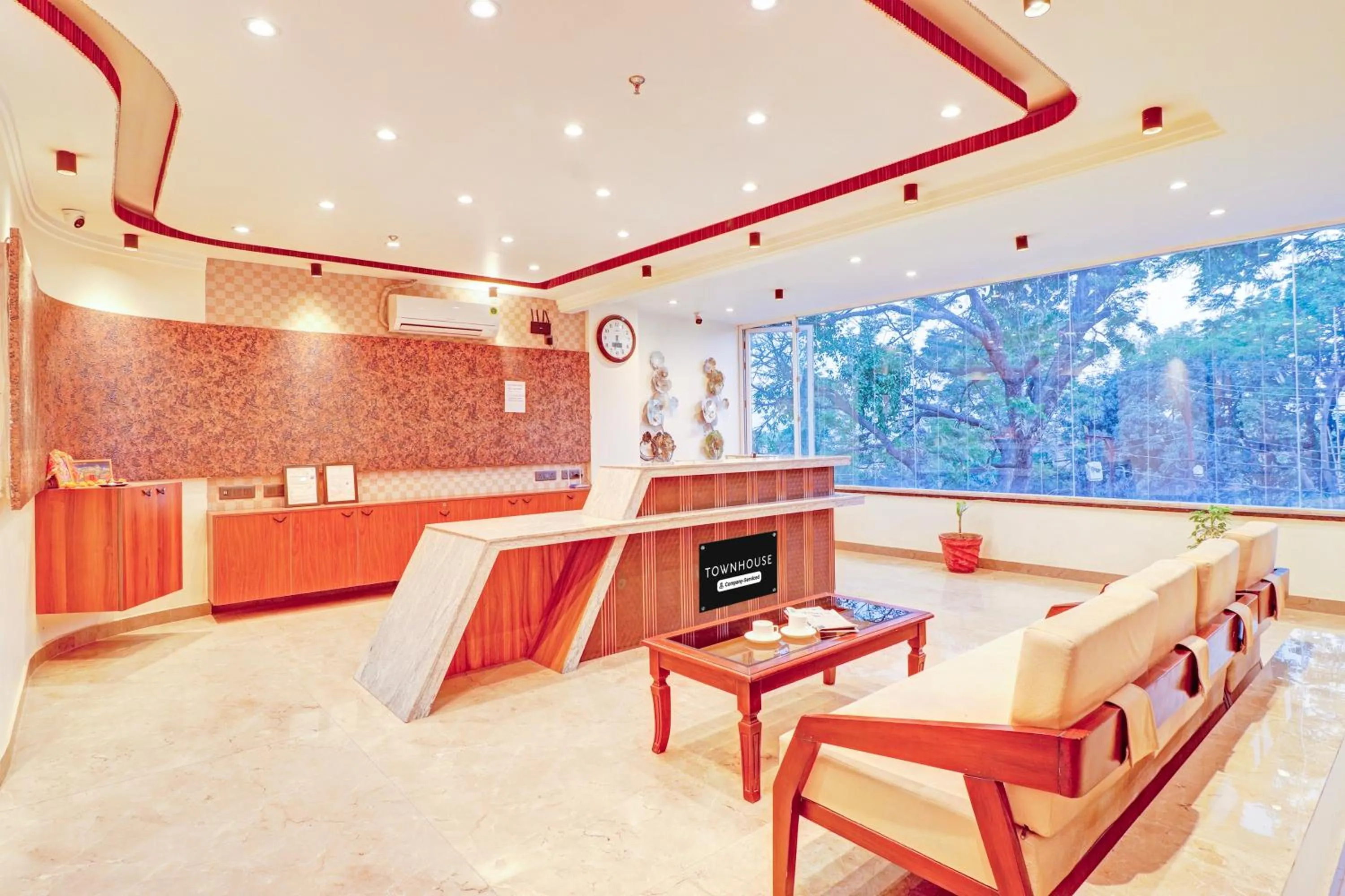 Lobby or reception in Super Townhouse Patel Nagar Near Saharanpur Chowk Dehradun