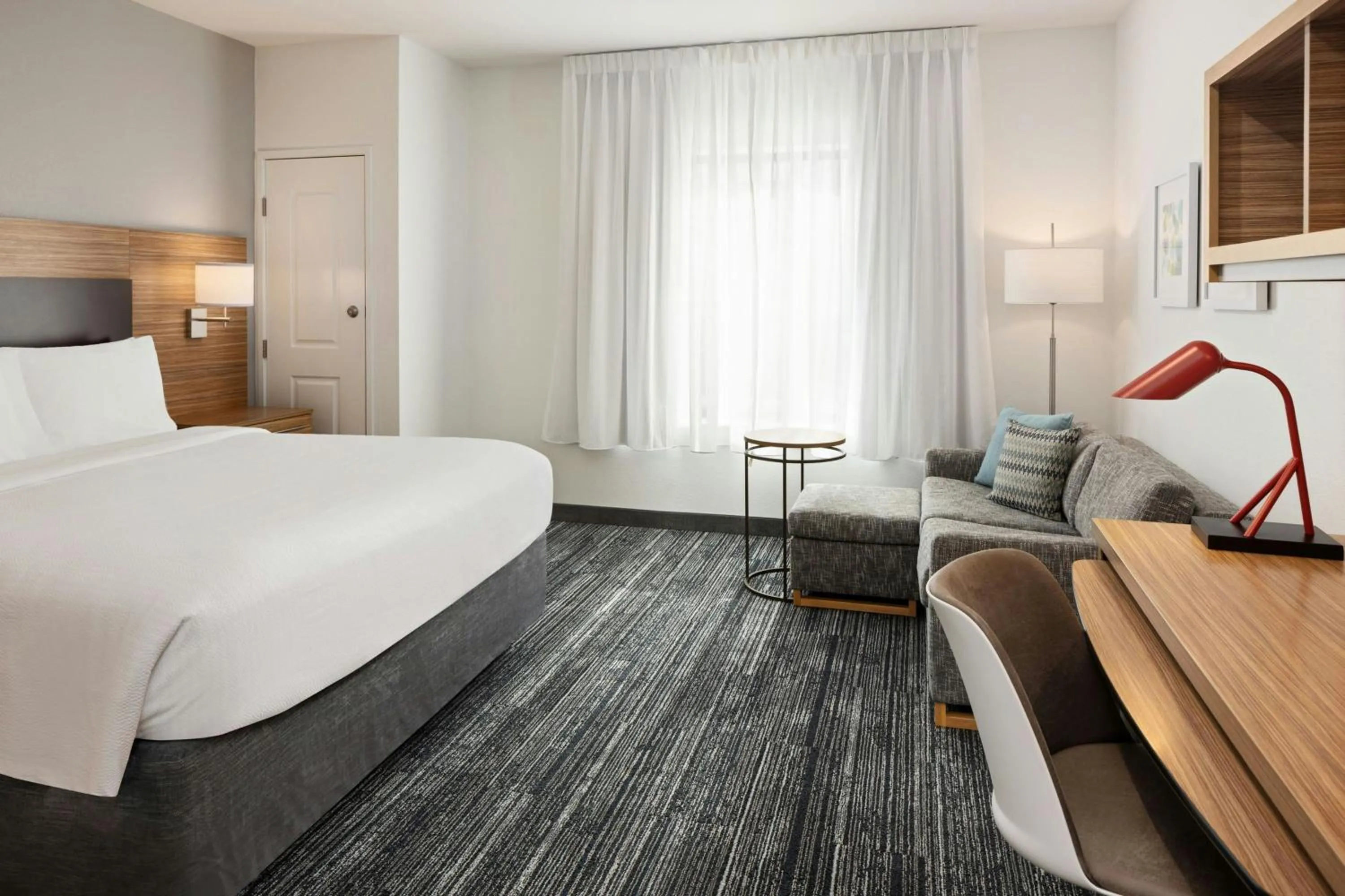 Photo of the whole room, Bed in TownePlace Suites by Marriott Minneapolis near Mall of America