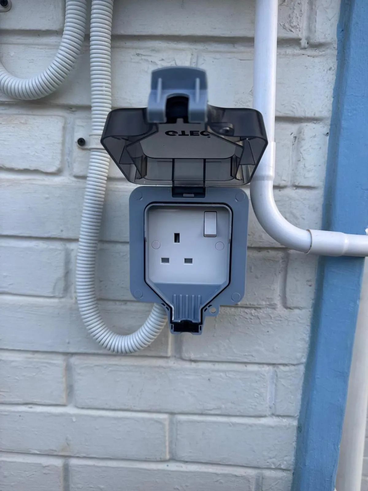 Property building in Blue Moon Hotel