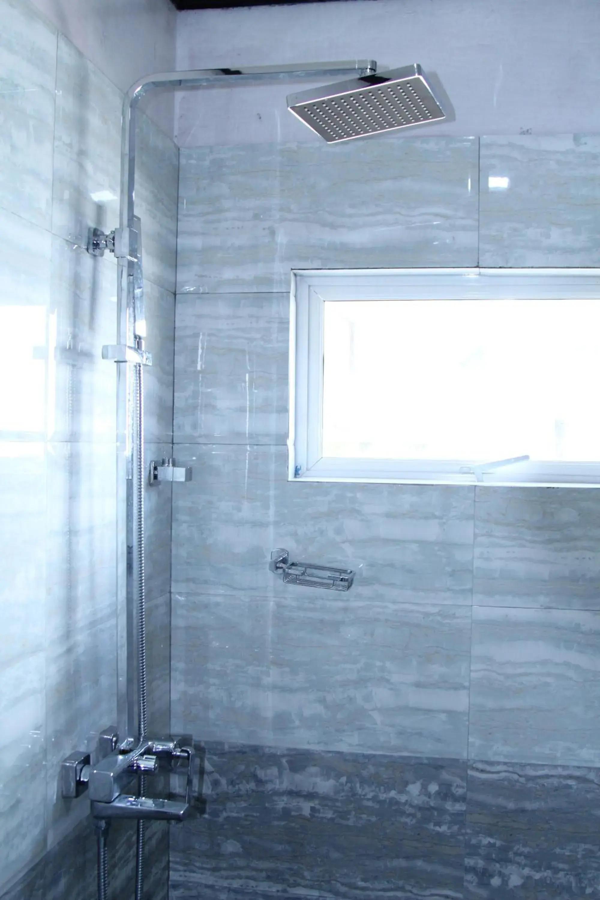 Deluxe Double Room (2 Adults + 1 Child) : Get 10% off on selected Excursions! - single occupancy in Blue Moon Hotel Deluxe Double Room (2 Adults + 1 Child) : Get 10% off on selected Excursions! - single occupancy in Blue Moon Hotel