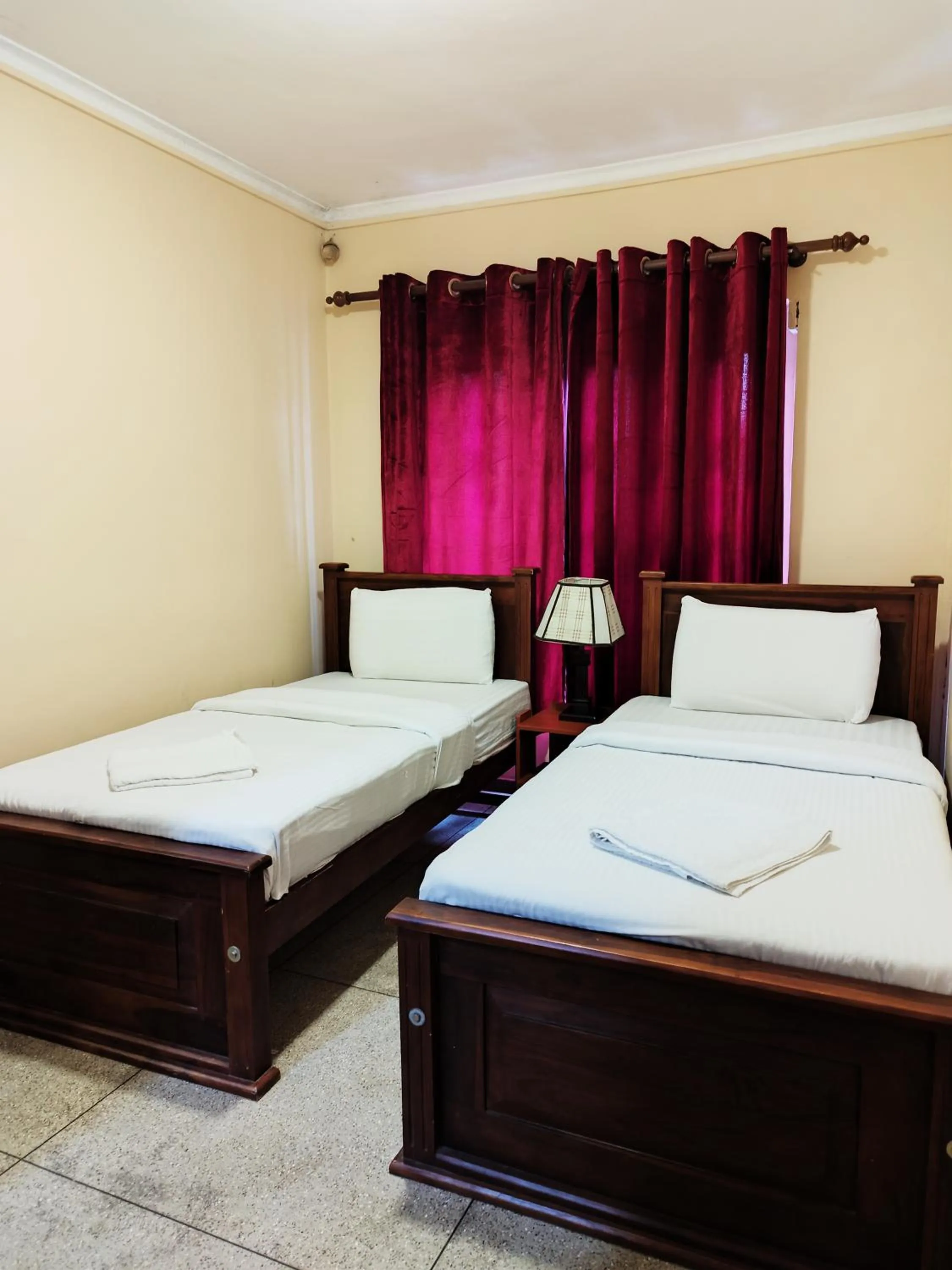 Property building, Bed in Blue Moon Hotel