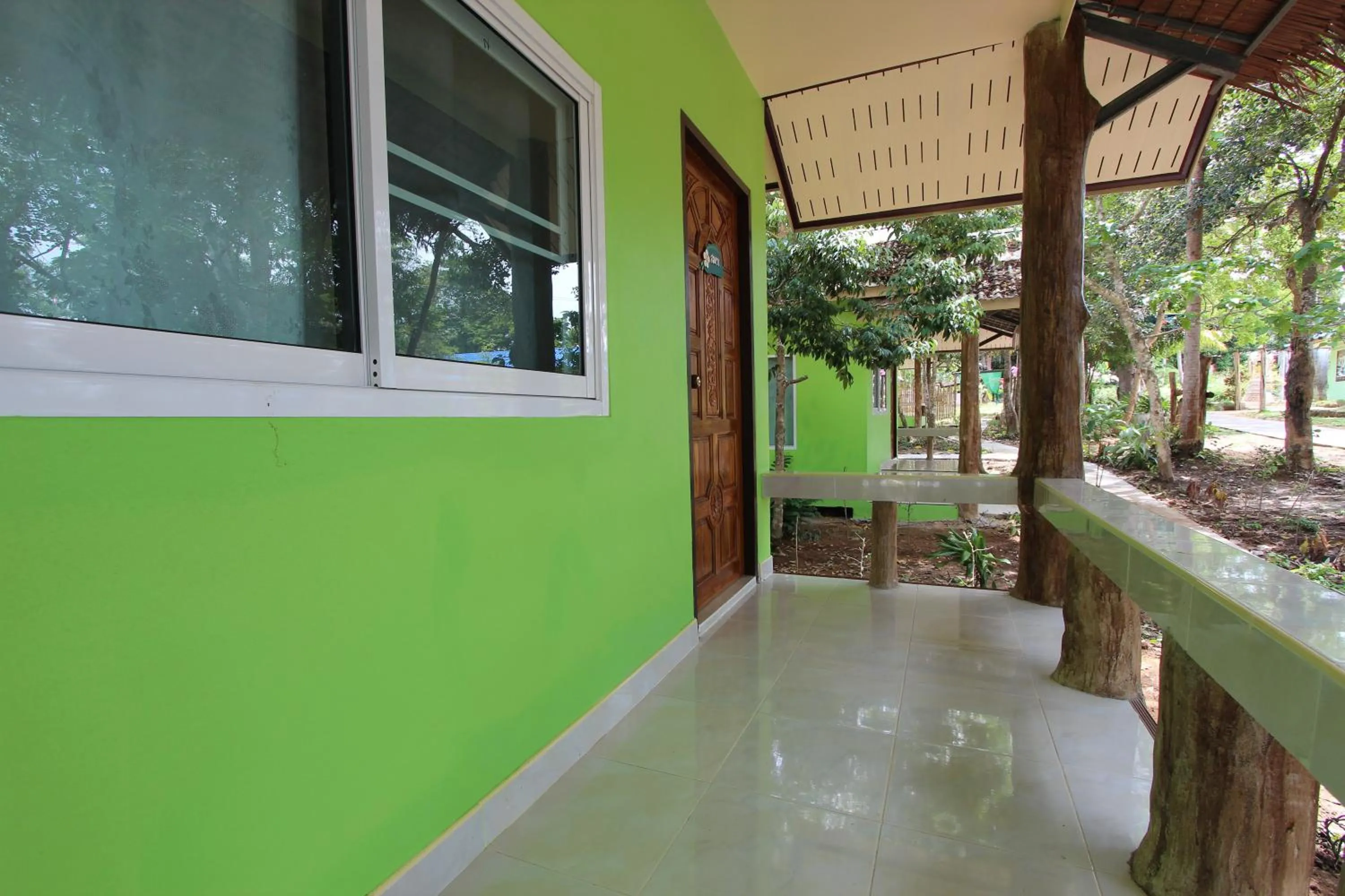 Facade/entrance in Koh Phayam Greentawan Resort