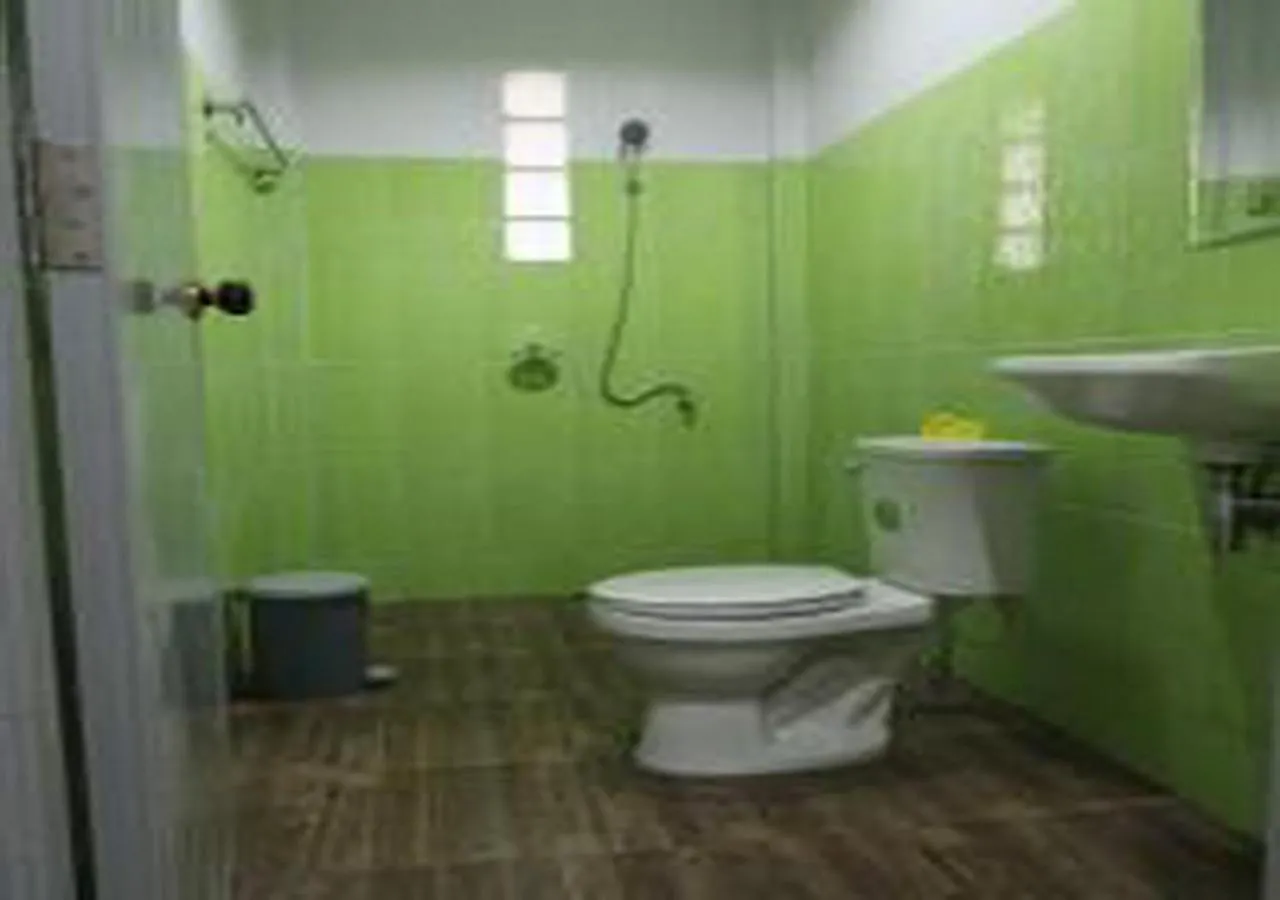 Bathroom in Koh Phayam Greentawan Resort