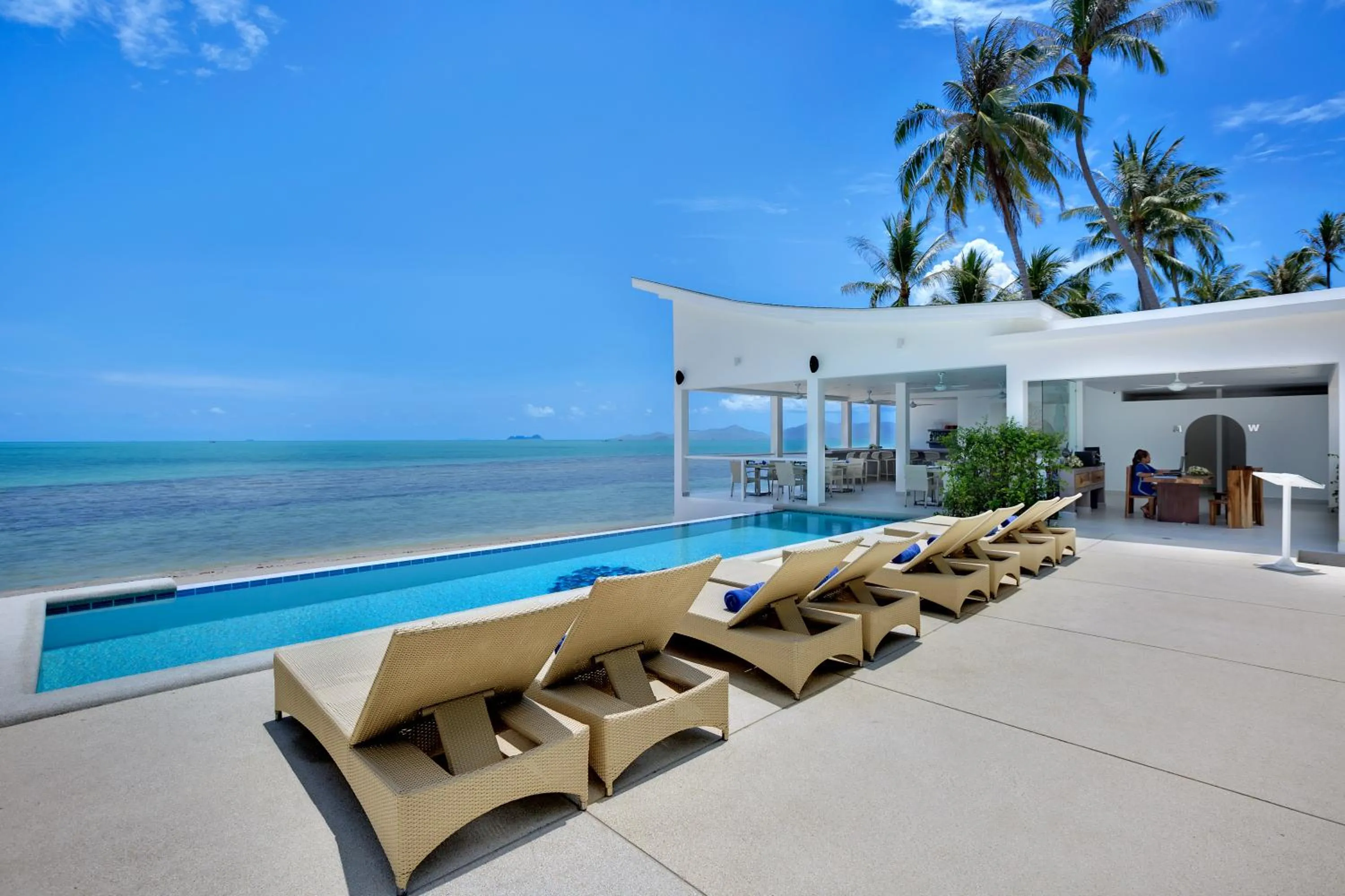 Day in La Perle Resort Koh Samui