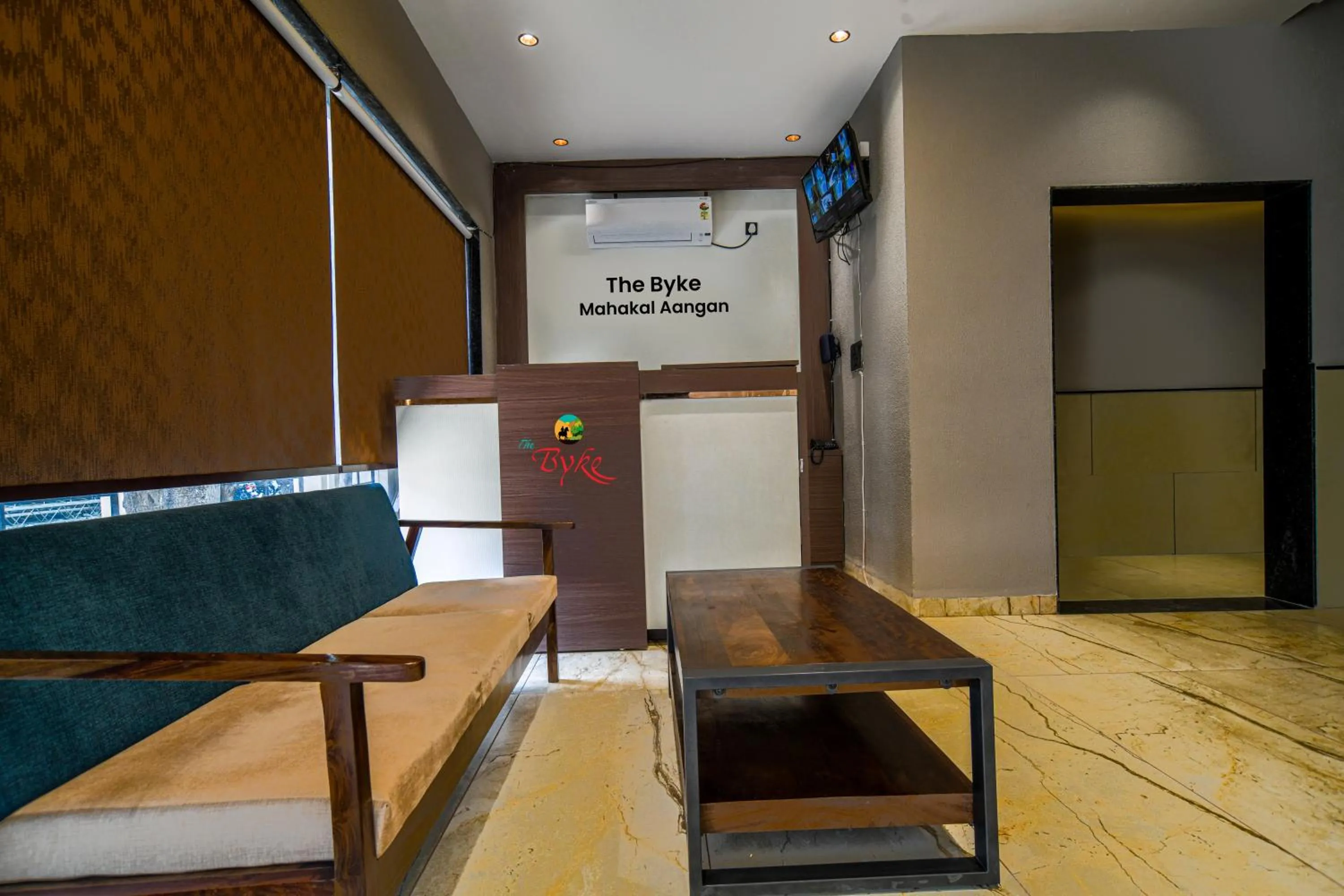 The Byke Hotel Mahakal Aangan