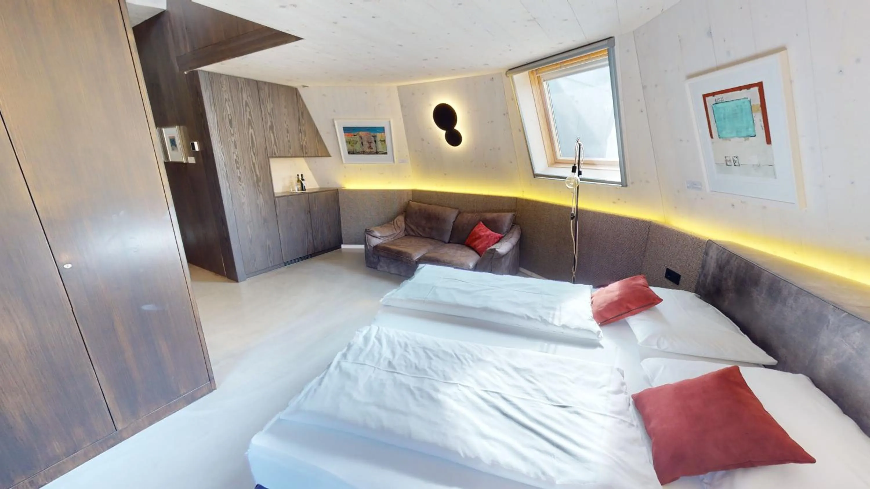 Bedroom, Bed in IKUNA Naturresort