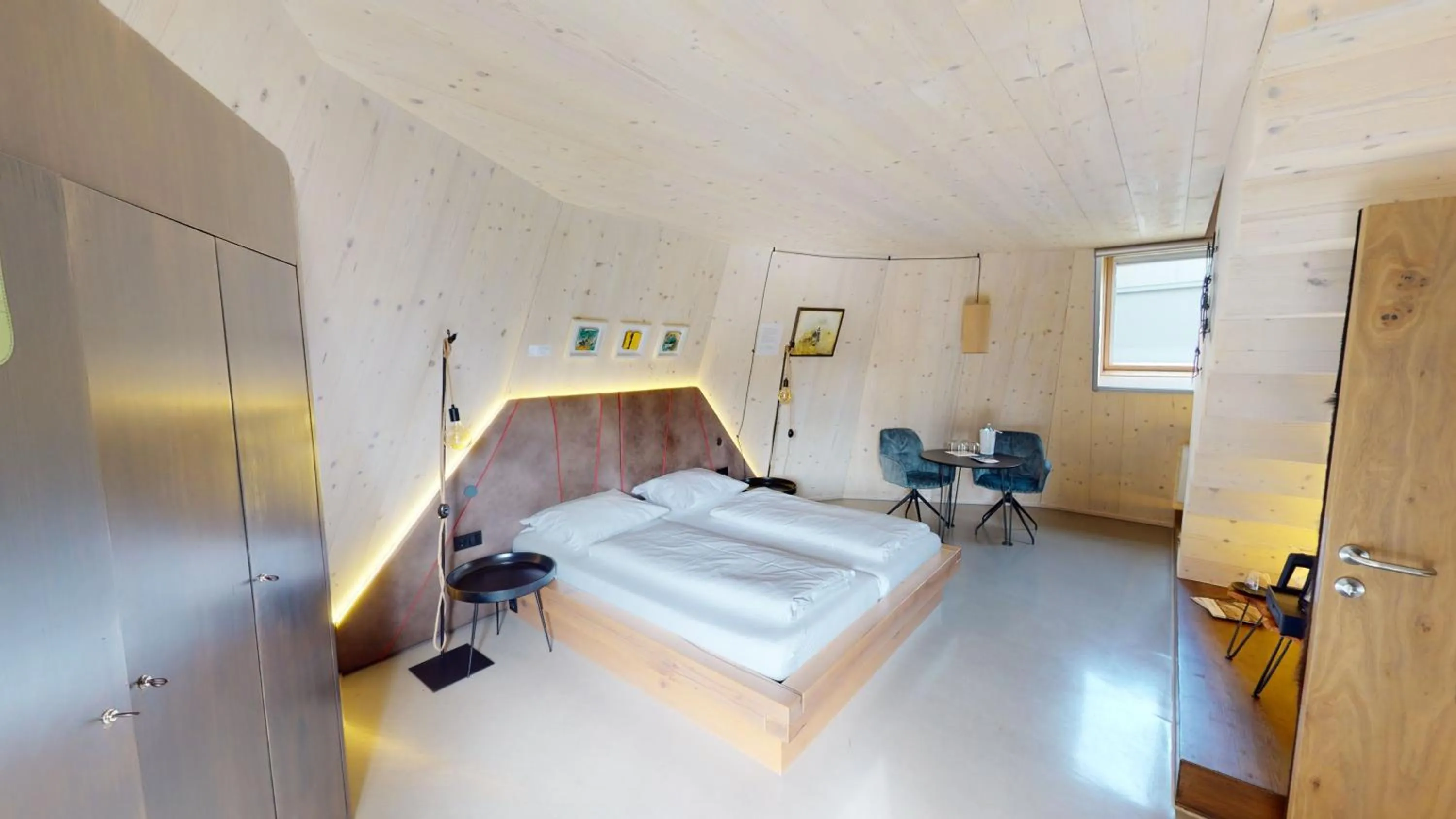 Bedroom, Bed in IKUNA Naturresort