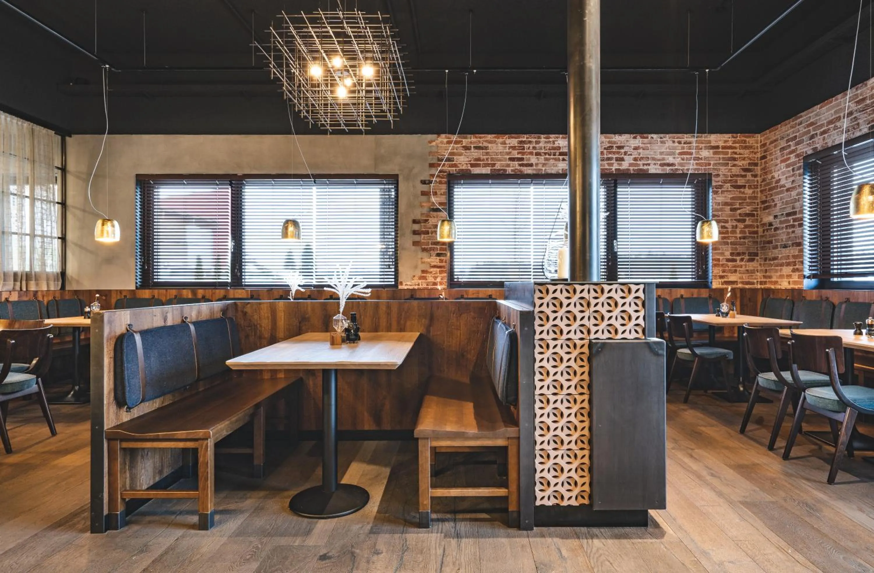 Restaurant/places to eat in IKUNA Naturresort