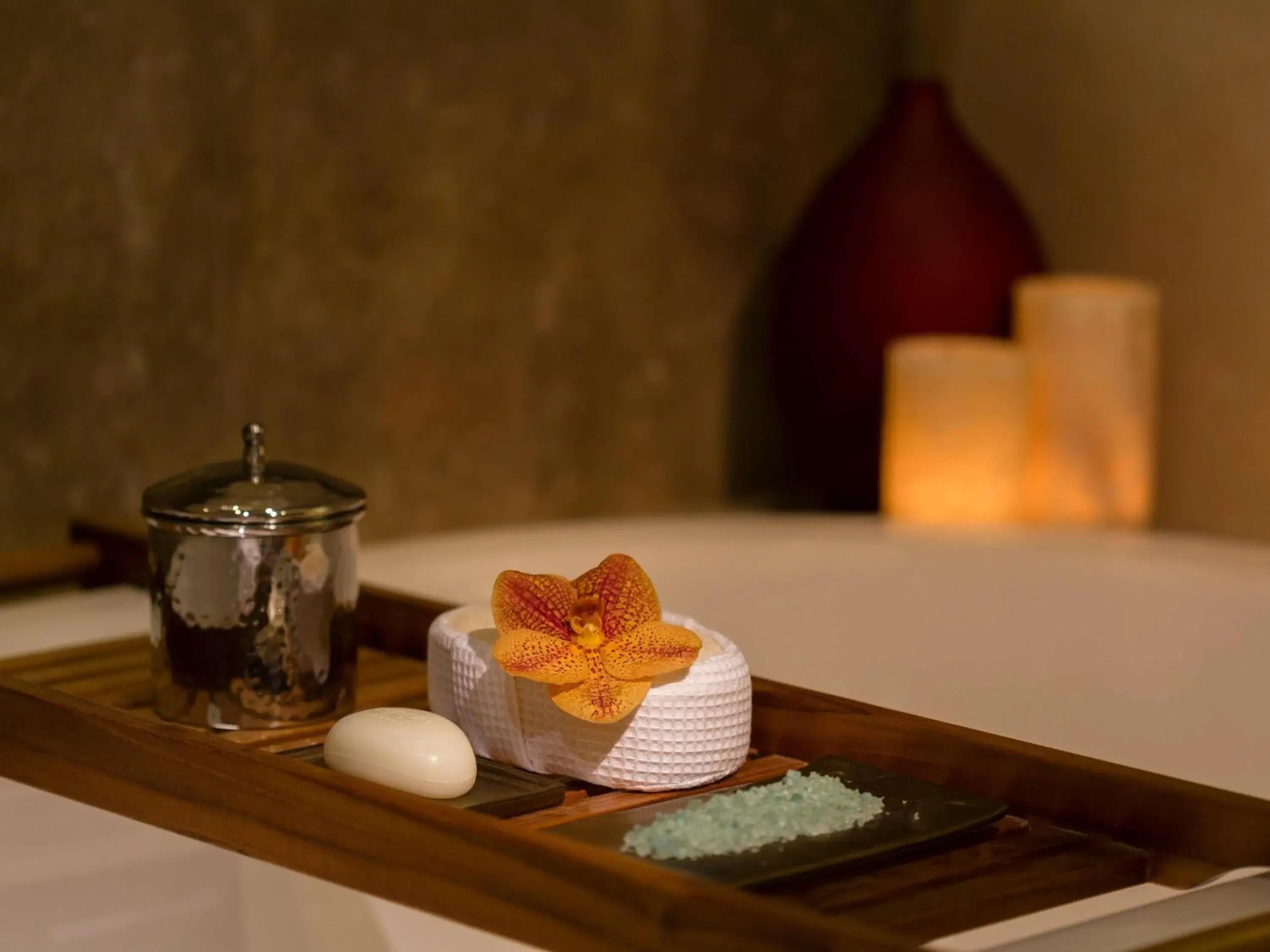 Bedroom in Raffles Jakarta Bedroom in Raffles Jakarta