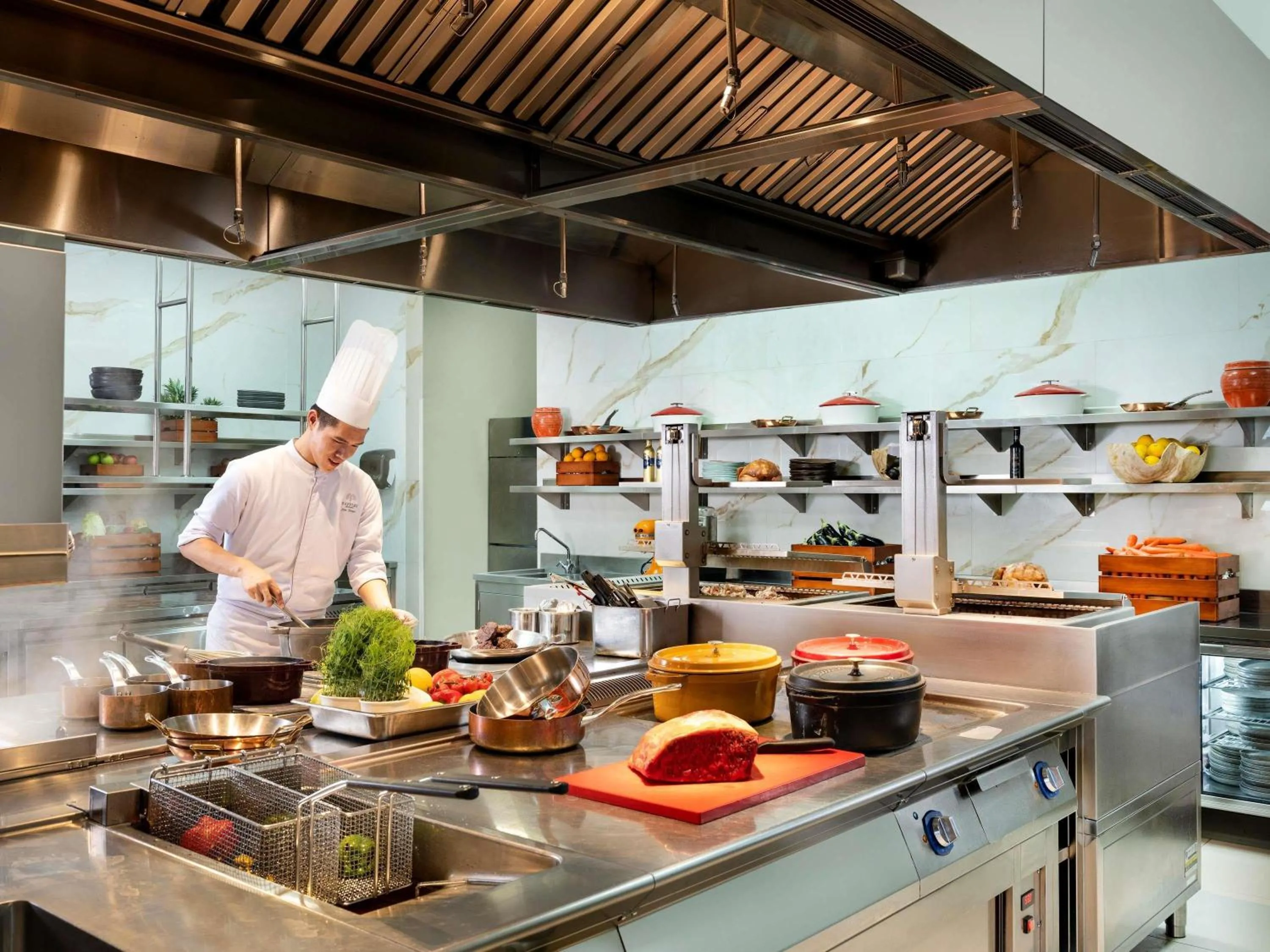 Restaurant/places to eat in Raffles Jakarta