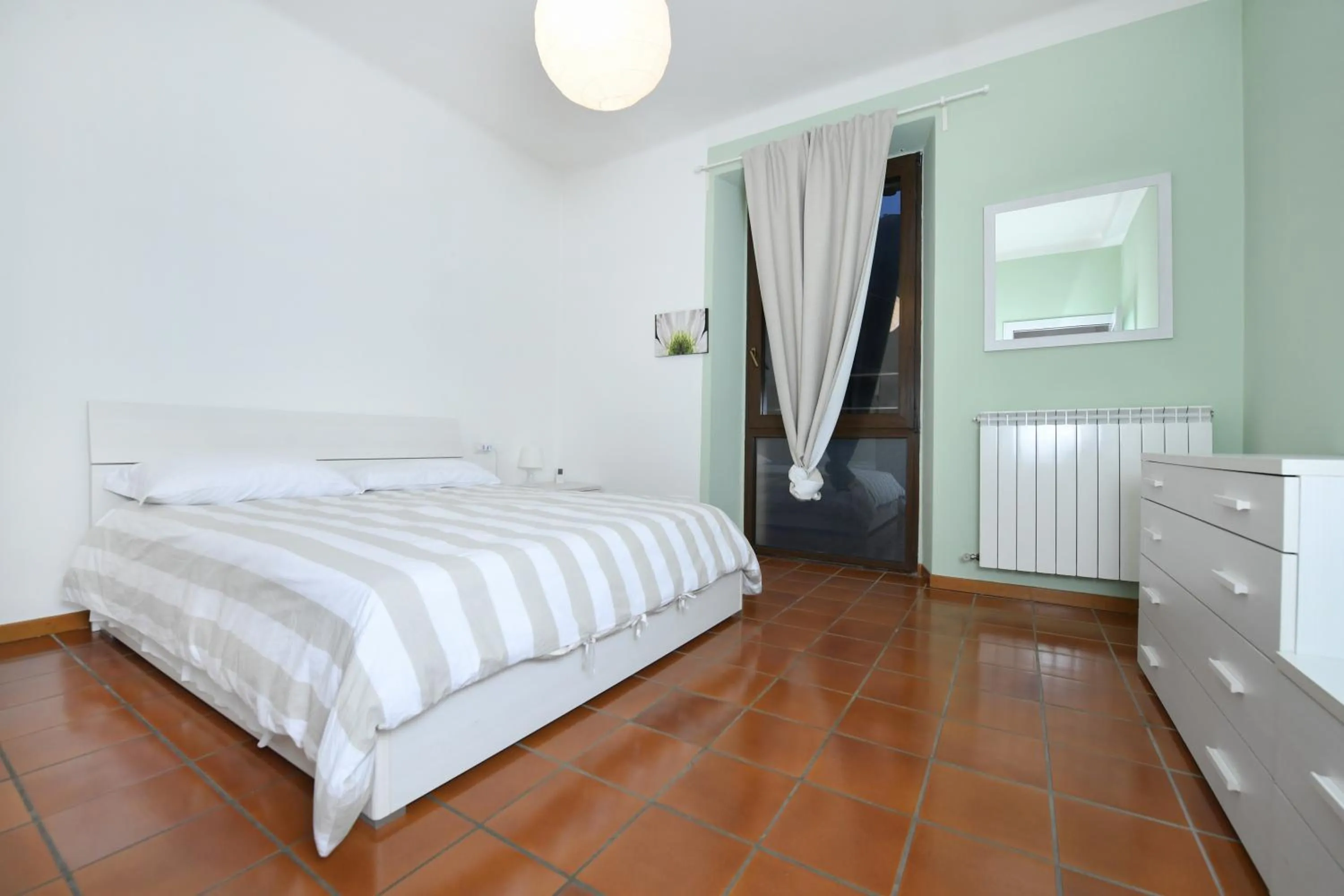 Bedroom in Villa Pinetina B&B