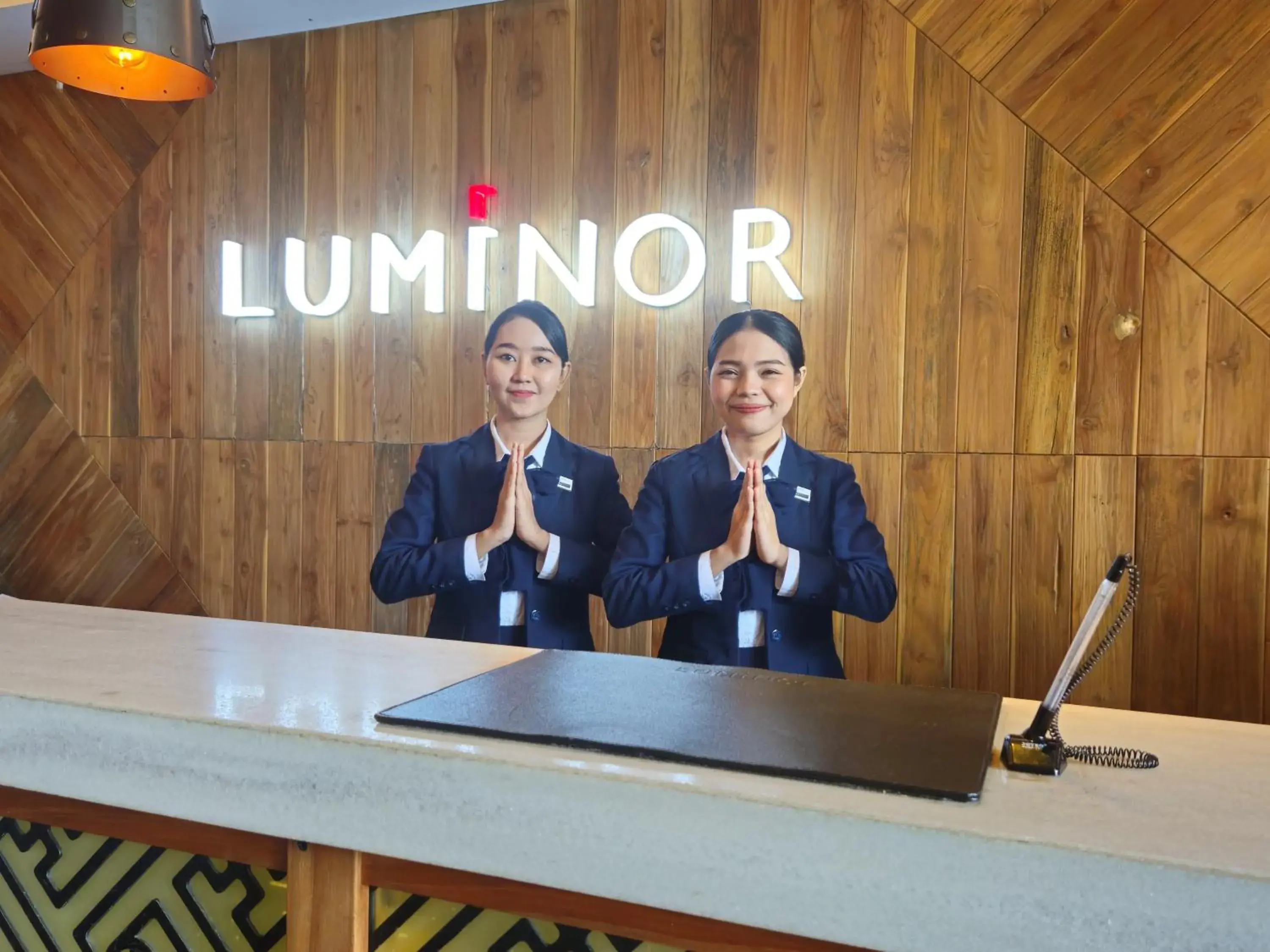 Lobby or reception in Luminor Hotel Jemursari By WH with The Best Breakfast in Town and Located Near Surabaya Industrial Estate Rungkut SIER Lobby or reception in Luminor Hotel Jemursari By WH with The Best Breakfast in Town and Located Near Surabaya Industrial Estate Rungkut SIER