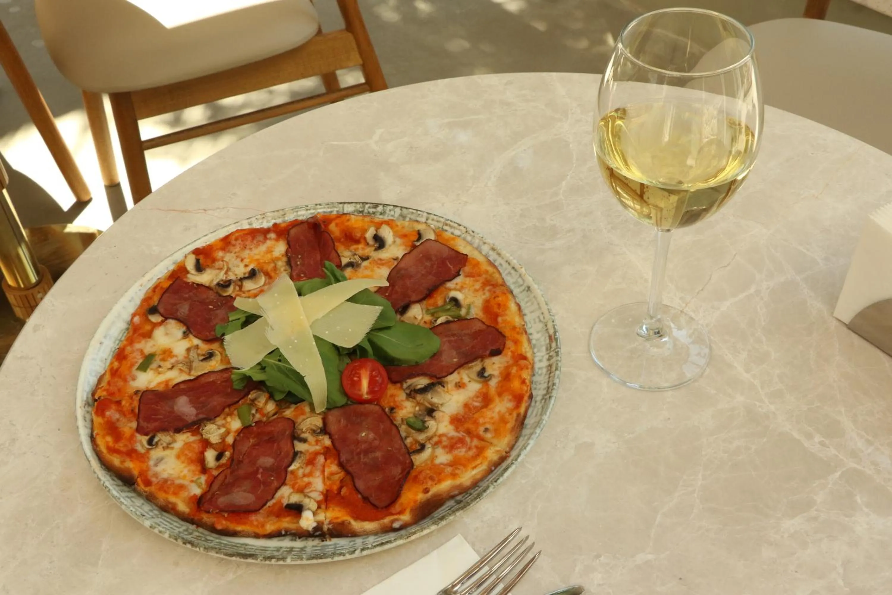 Food and drinks in Monk Alaçatı