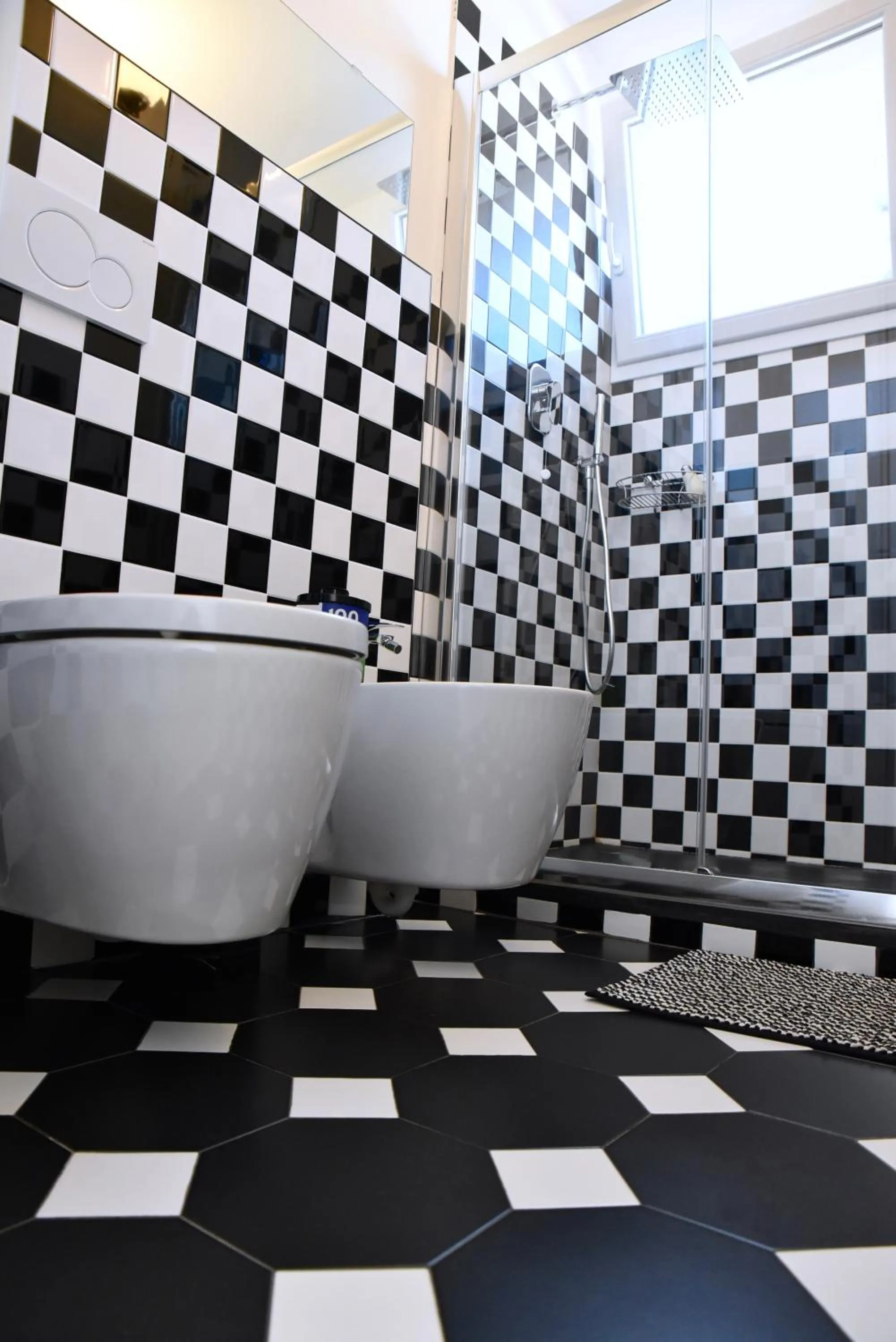 Shower in B&B Il Tentacolo