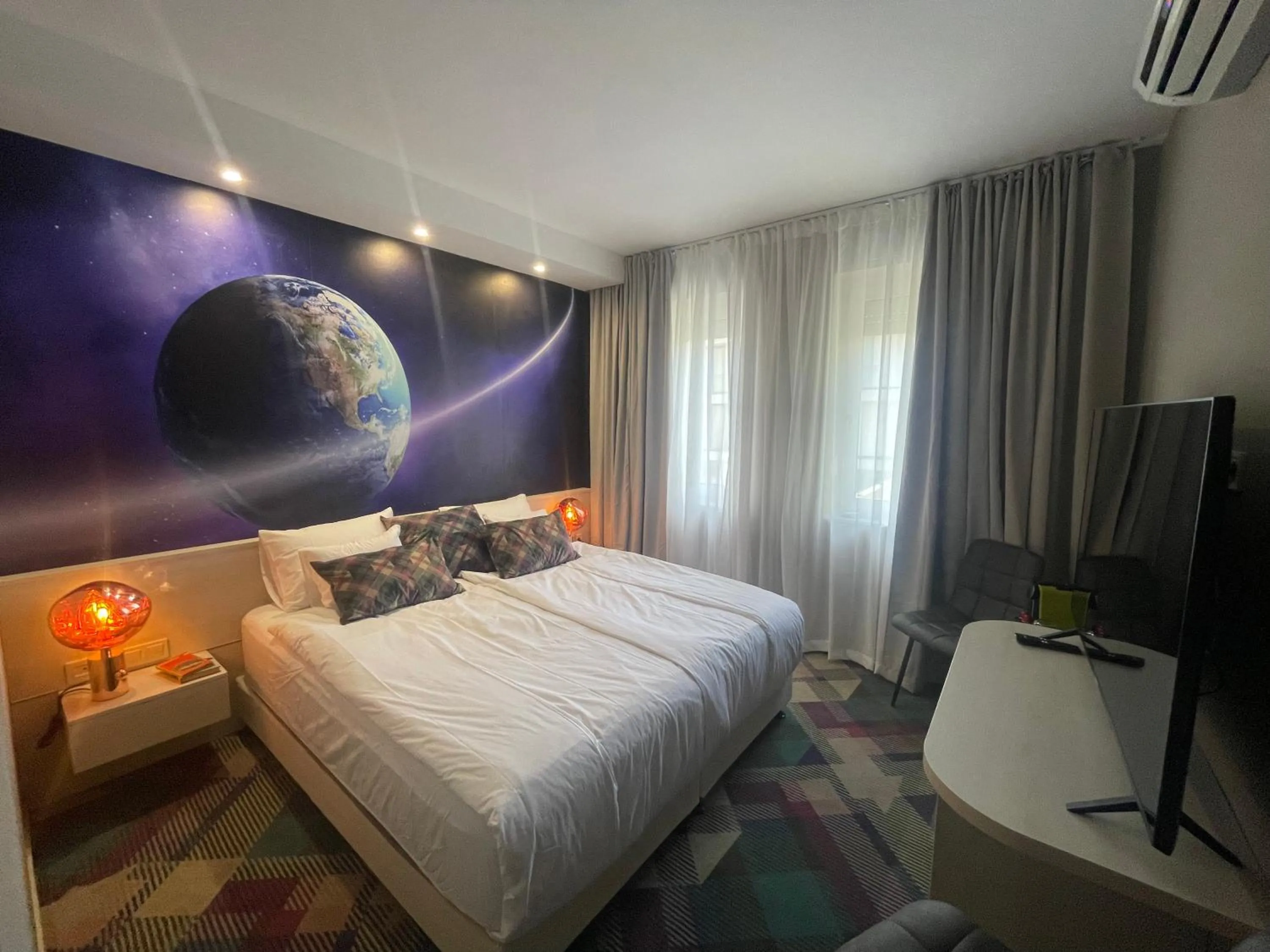 Bed in Science Hotel