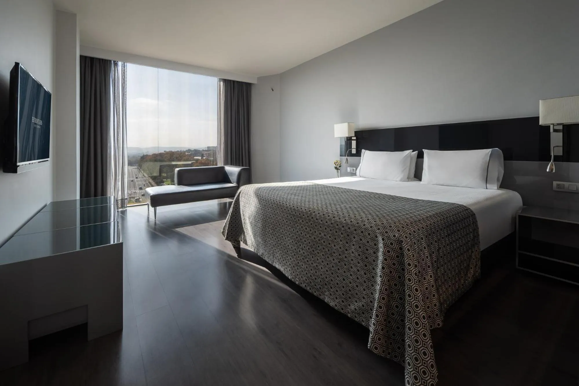 Bed in Eurostars Palace