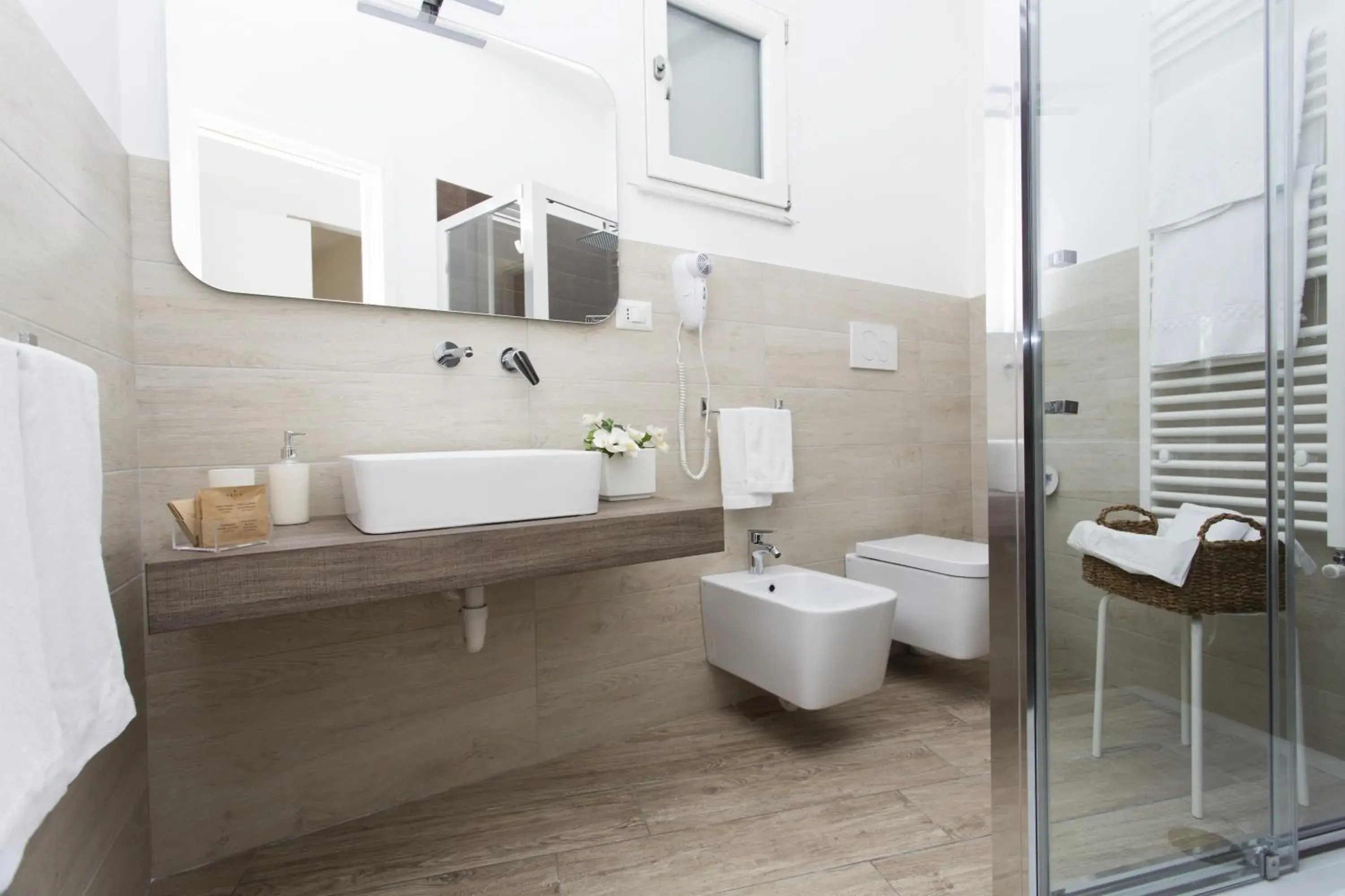 Deluxe Double or Twin Room in Residence Le Vie del Centro Deluxe Double or Twin Room in Residence Le Vie del Centro