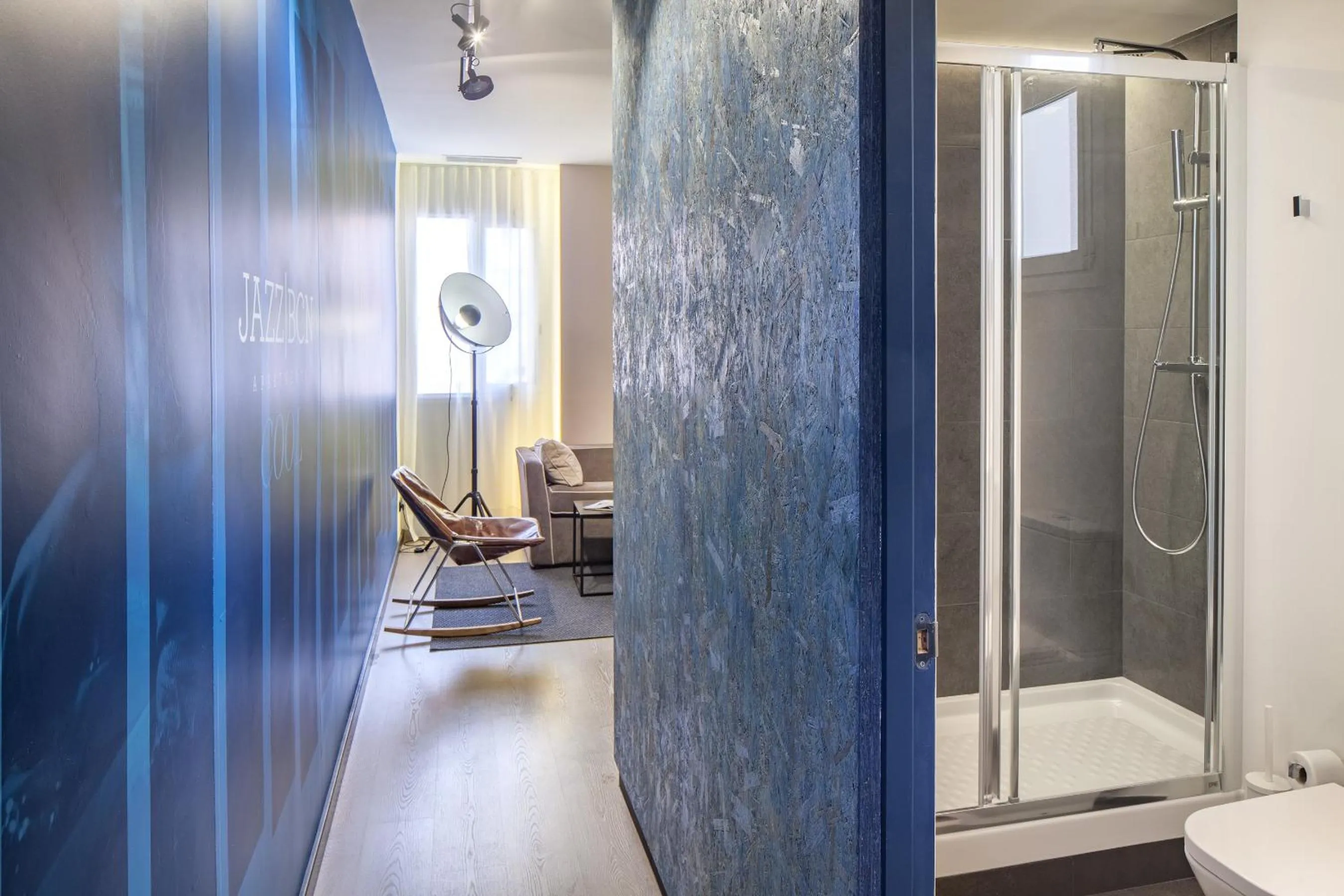 Bathroom in Habitat Apartments Cool Jazz