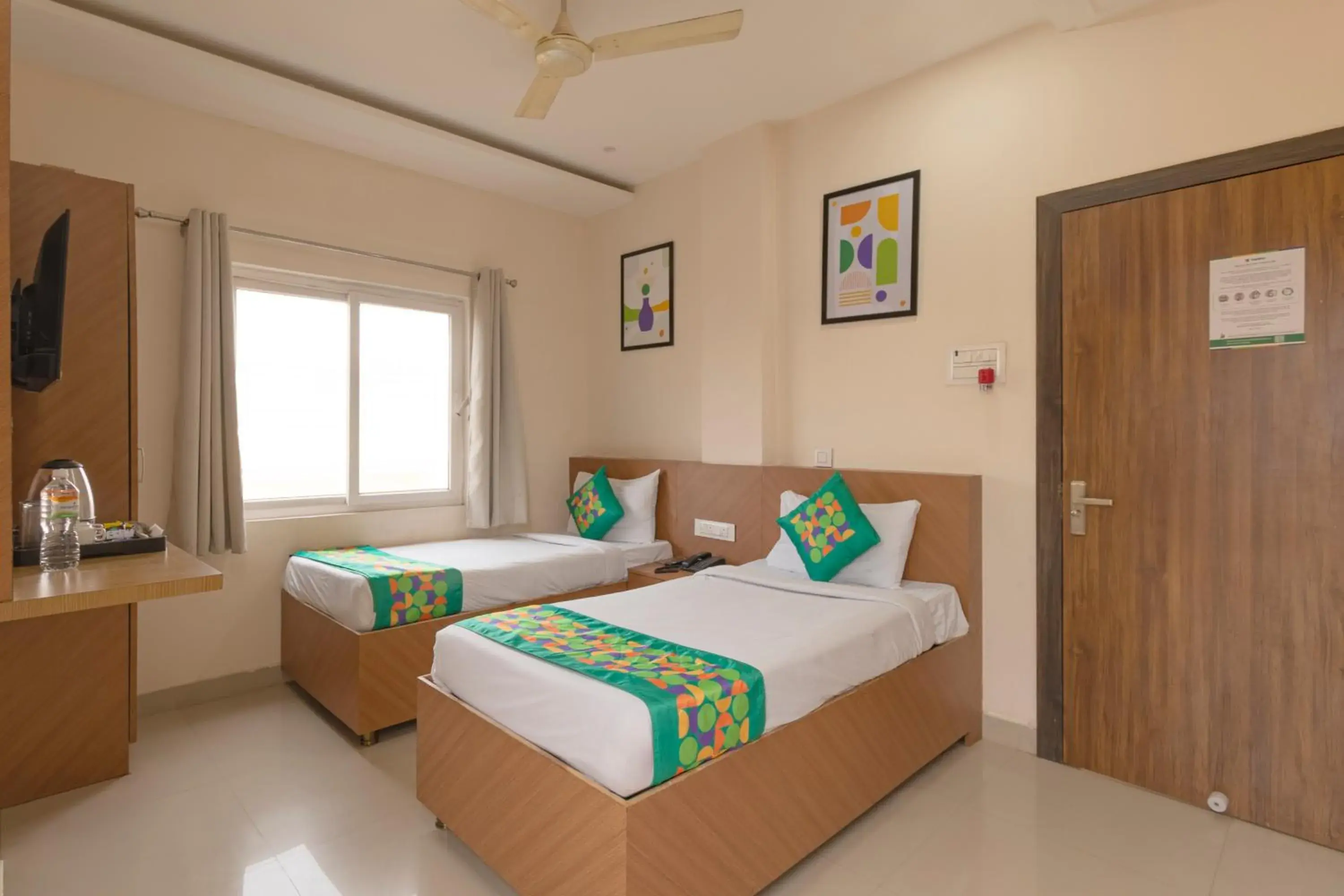 Bedroom, Bed in Treebo Raj Palace Bedroom, Bed in Treebo Raj Palace