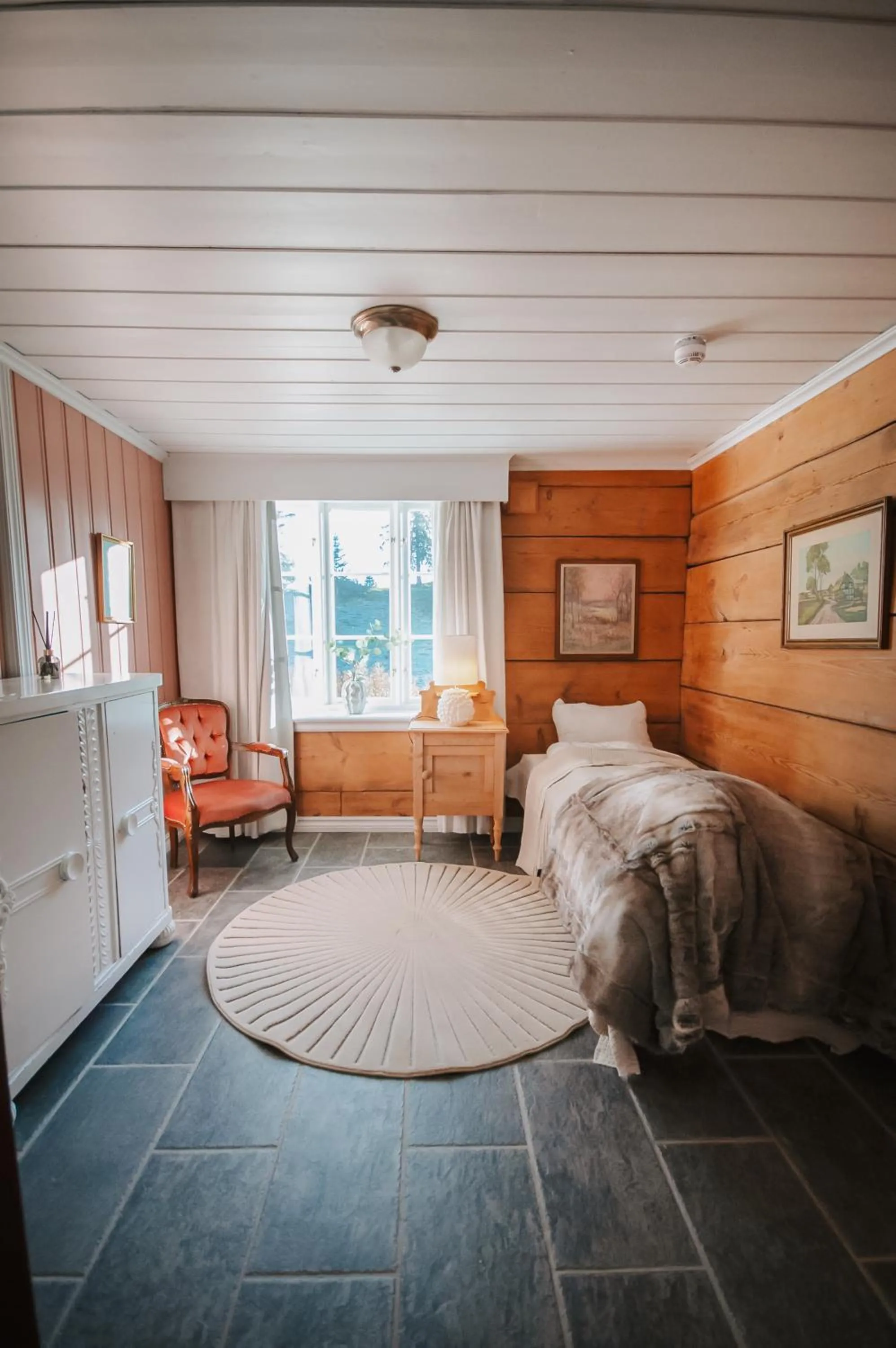 Bed in Helgaker Gård