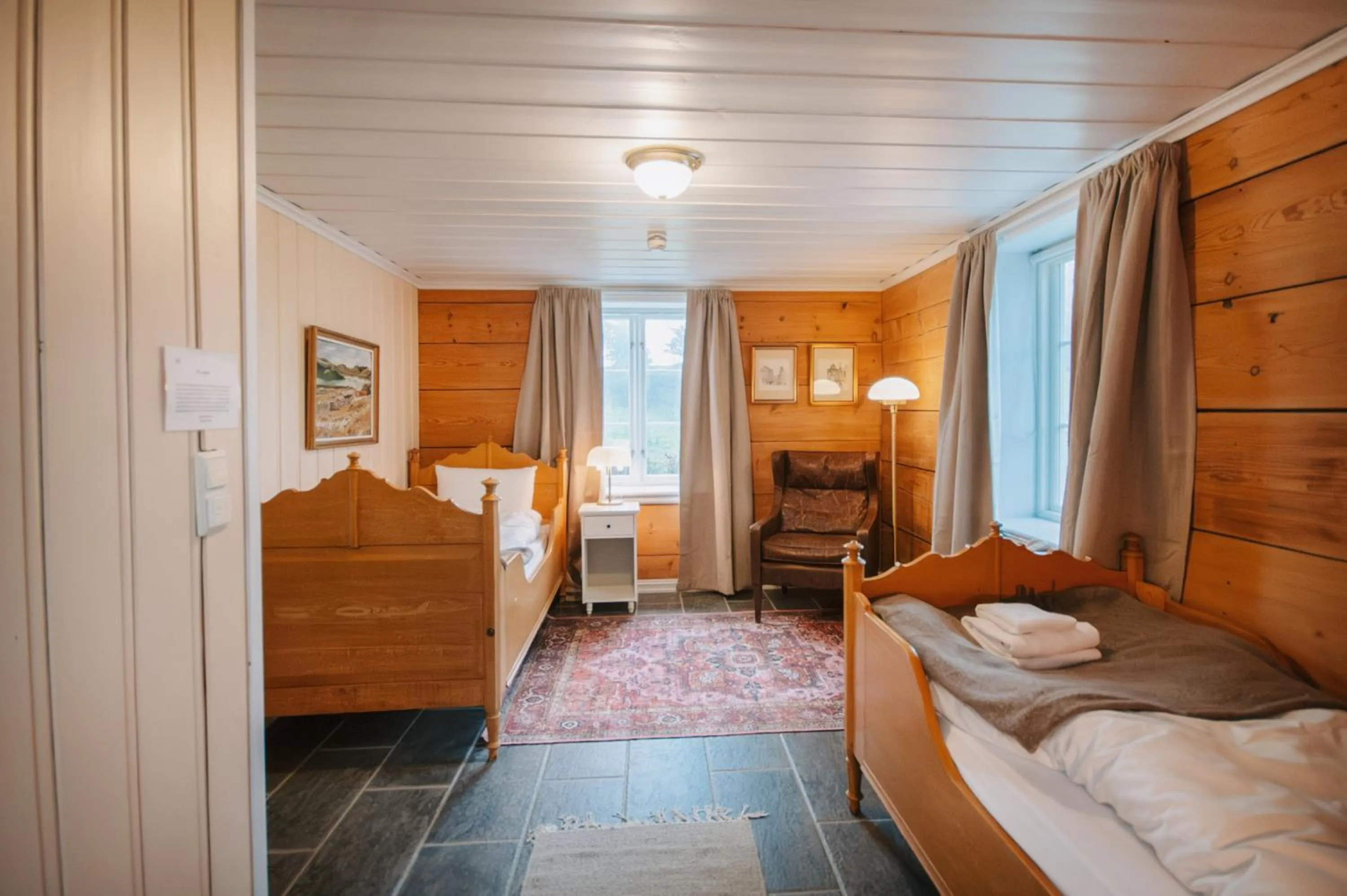 Photo of the whole room, Bed in Helgaker Gård