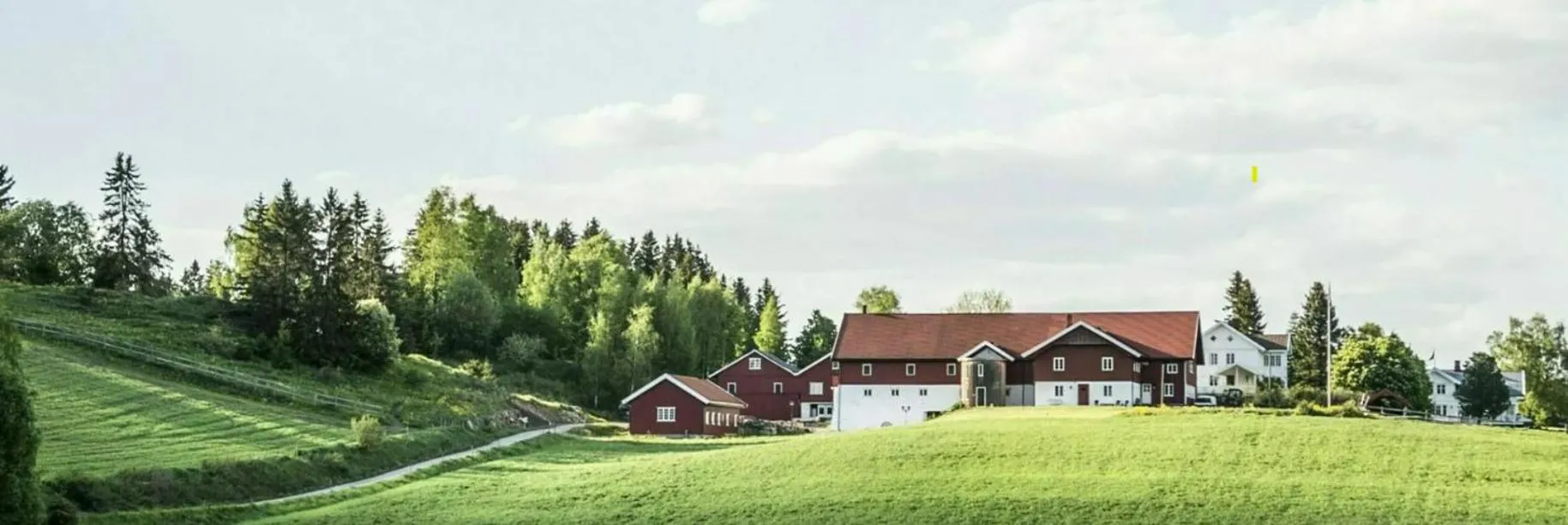 Property building in Helgaker Gård