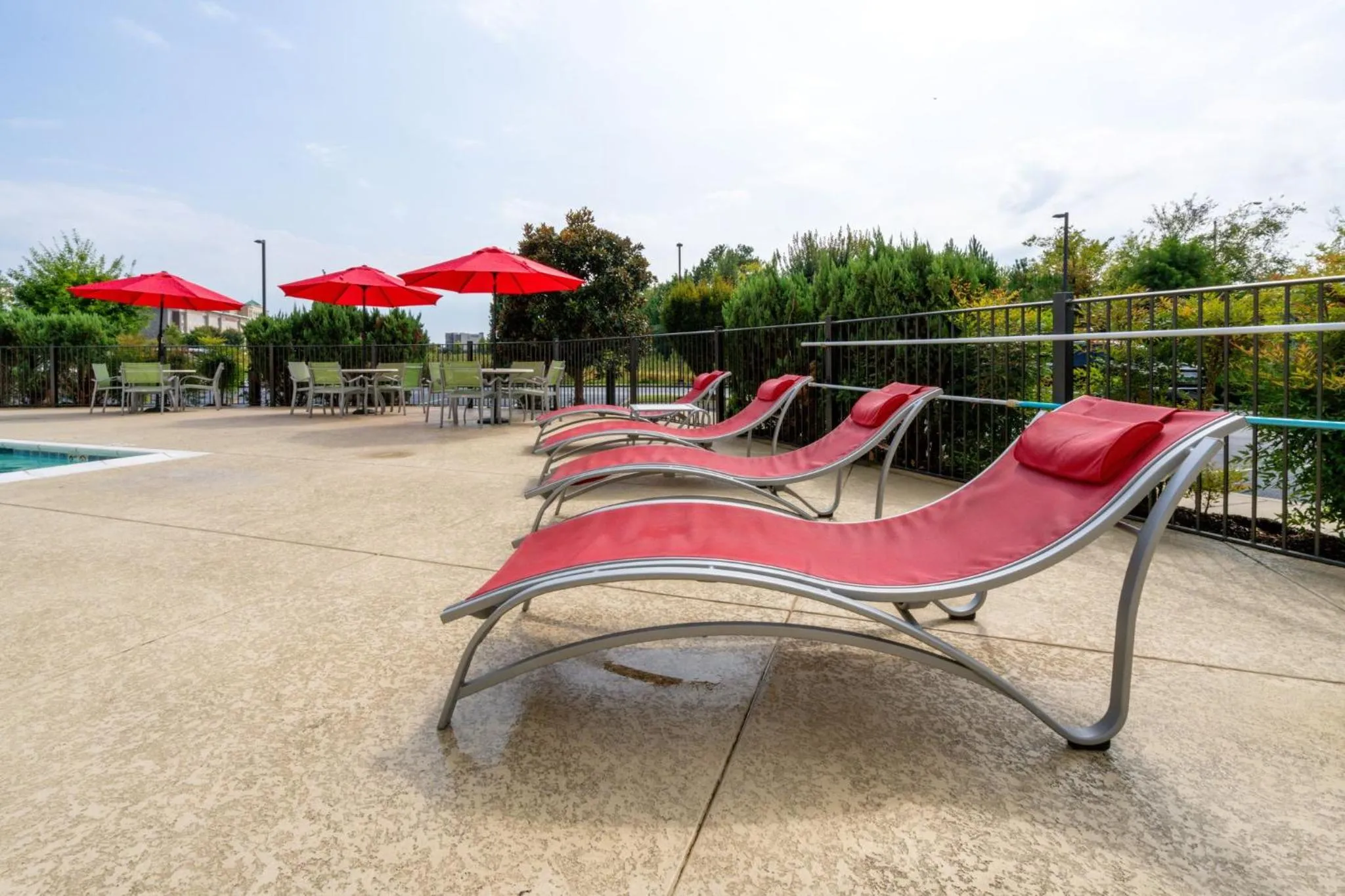 Swimming pool in Holiday Inn Murfreesboro by IHG