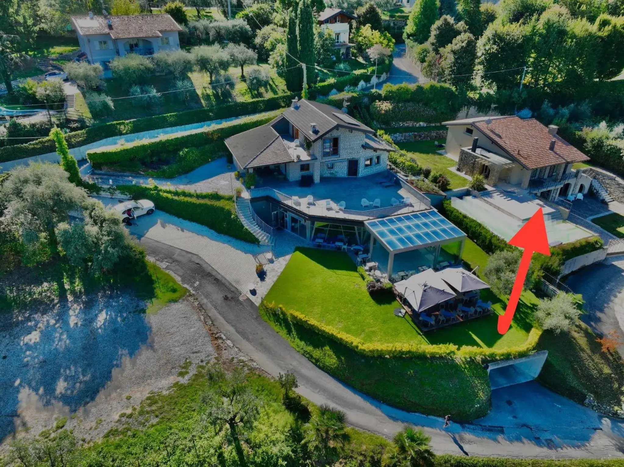 Standard Queen Room in Vela di Soleville camere con e senza vista lago con ristorante & pizzeria Standard Queen Room in Vela di Soleville camere con e senza vista lago con ristorante & pizzeria