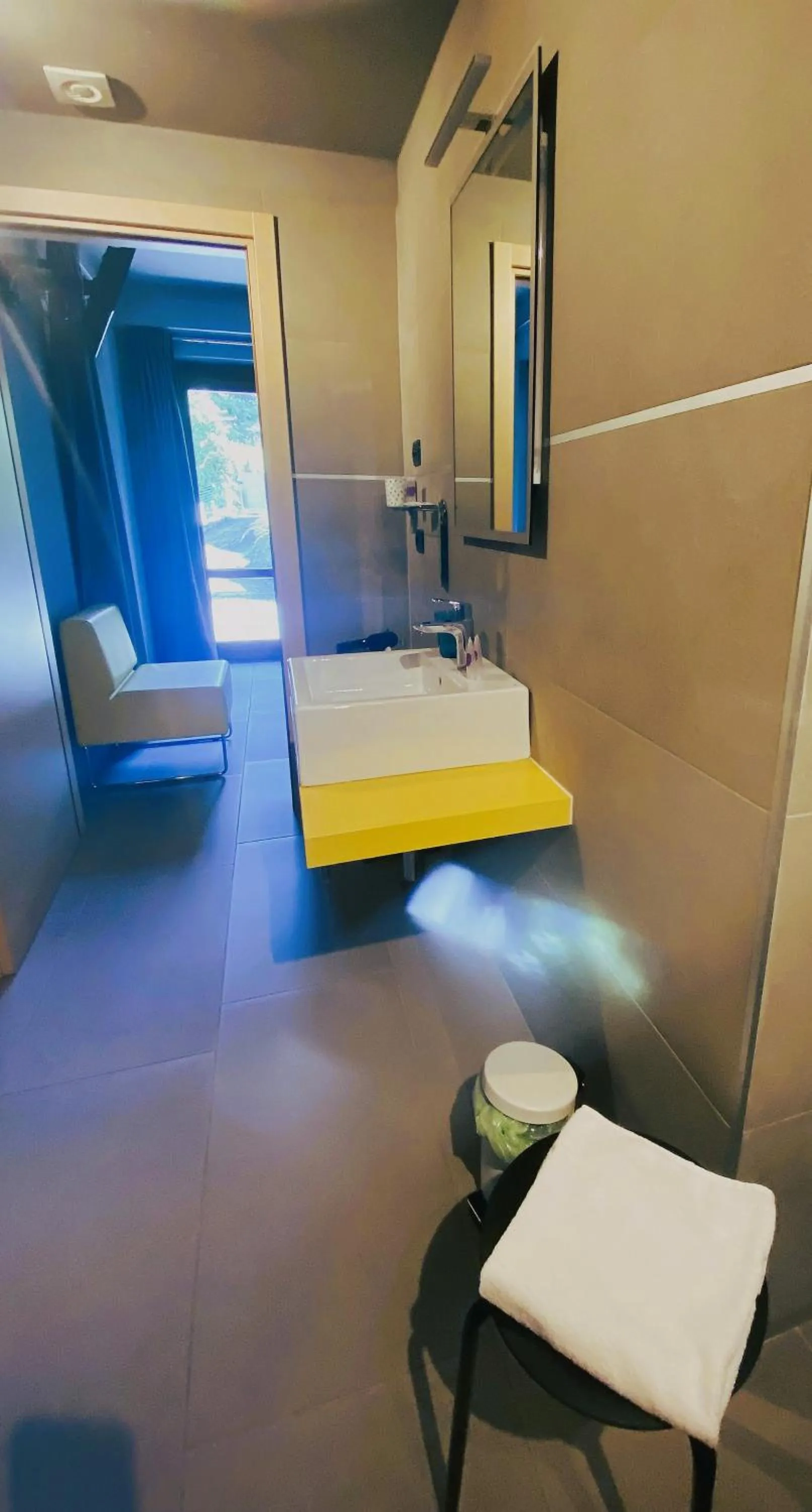 Vela di Soleville camere con e senza vista lago con ristorante & pizzeria