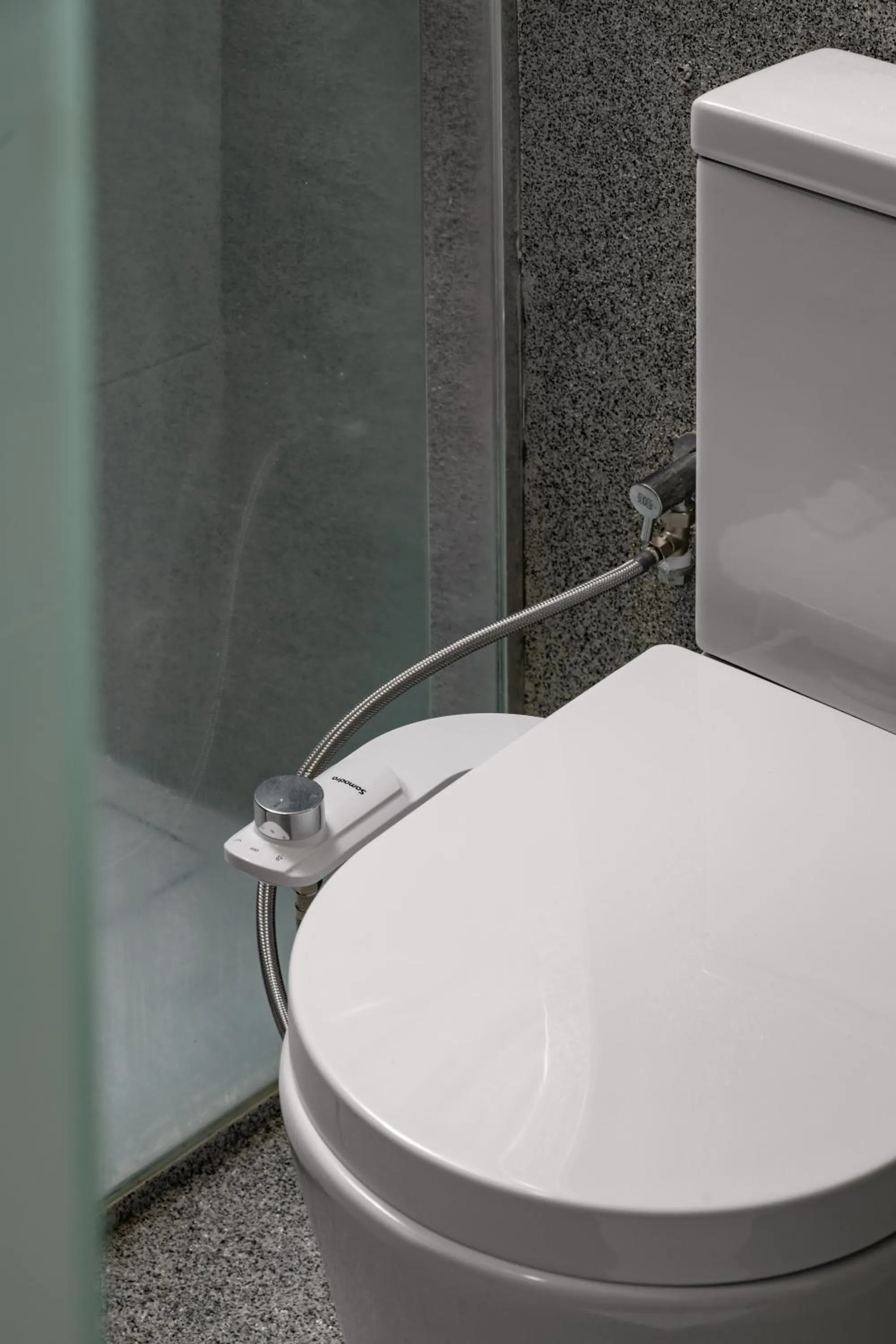 bidet in BRYQS Hotel KL Sentral